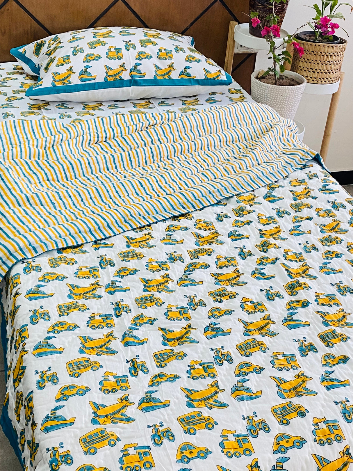 Cars Aeroplane Blockprint Kids Quilt