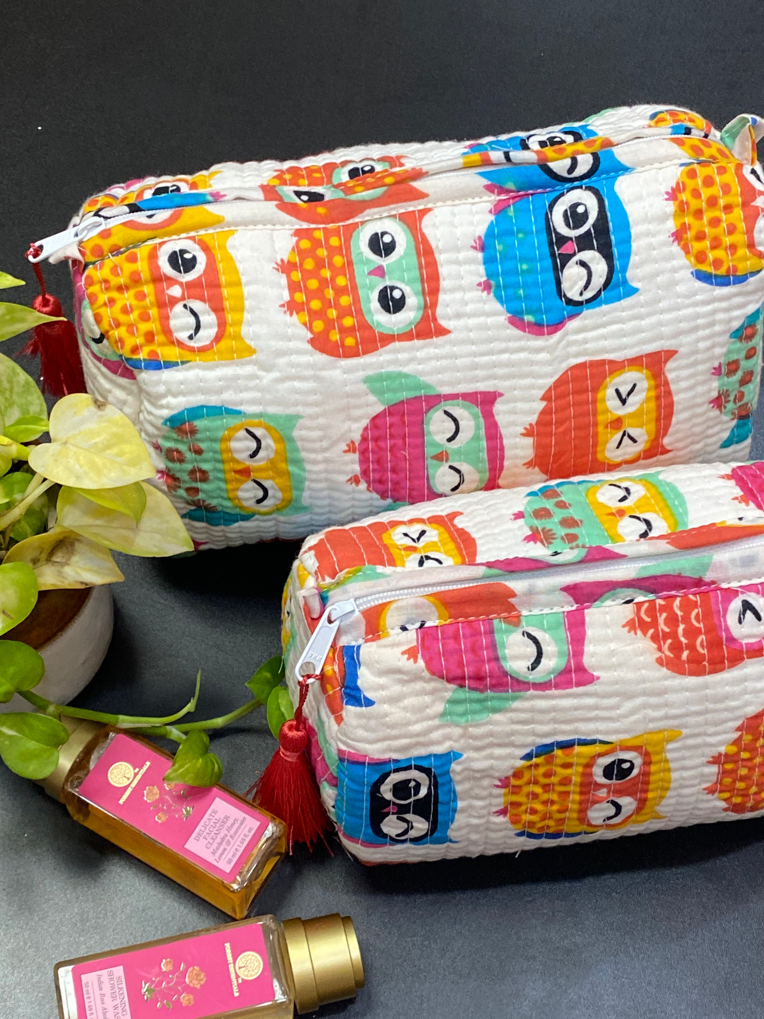 Set of 2 Multipurpose Pouches (medium and small)