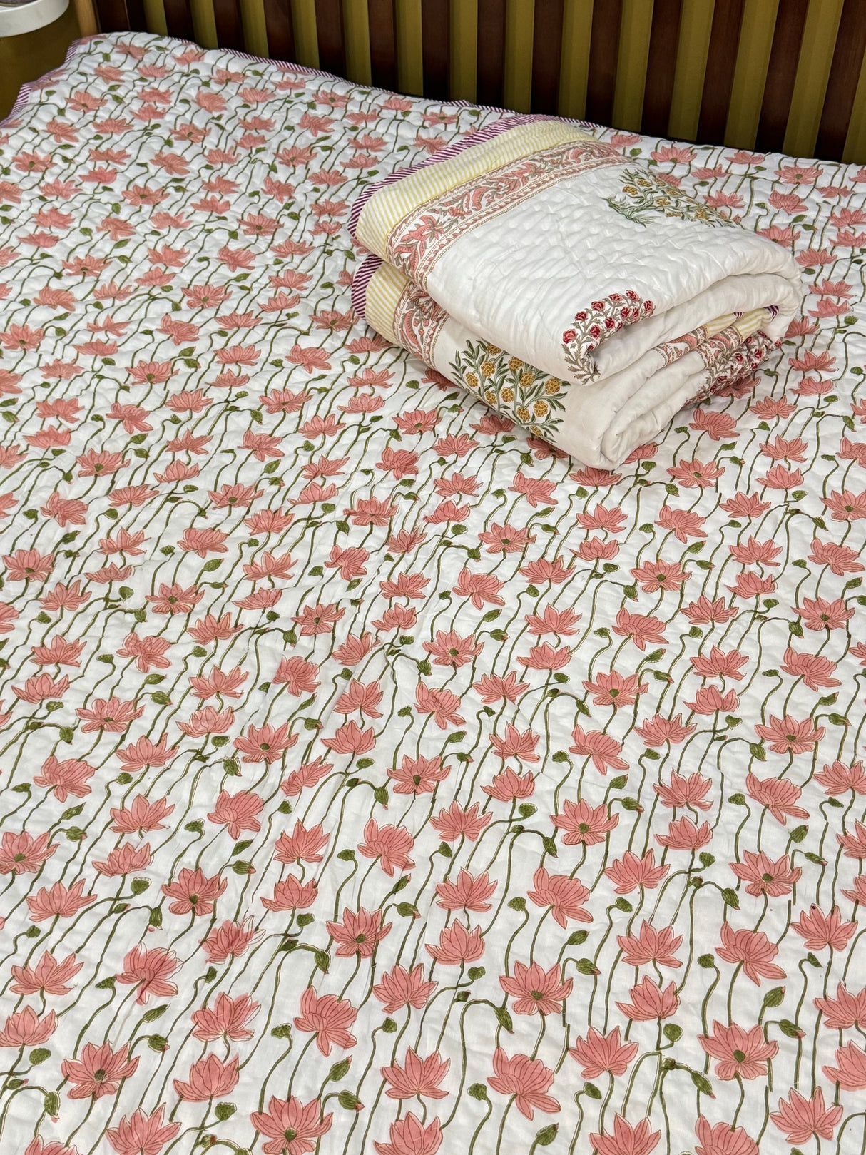 Blockprint Mulmul Reversible Quilt