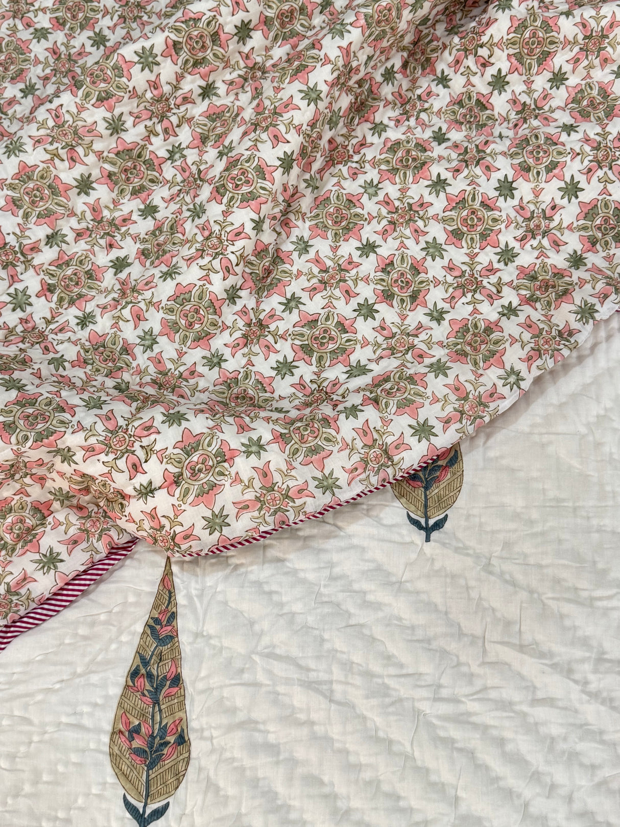 Blockprint Mulmul Reversible Quilt