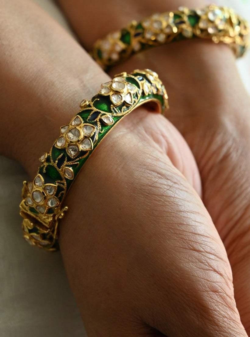 Super Exclusive Handcrafted 92.5 Silver Meenakari Pair of Kadas