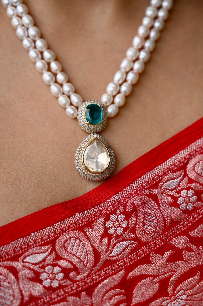 Handcrafted Freshwater Pearl Neckpiece with Earrings