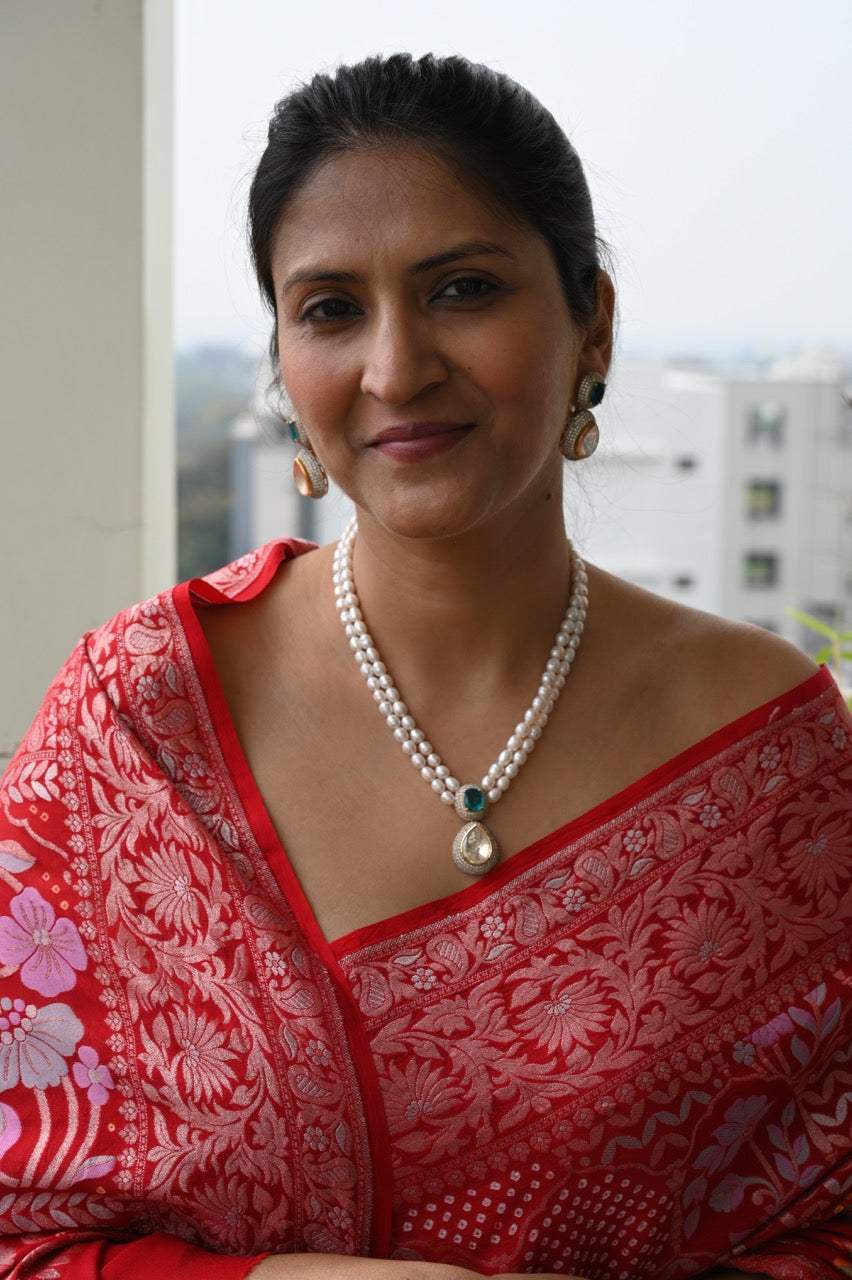 Handcrafted Freshwater Pearl Neckpiece with Earrings