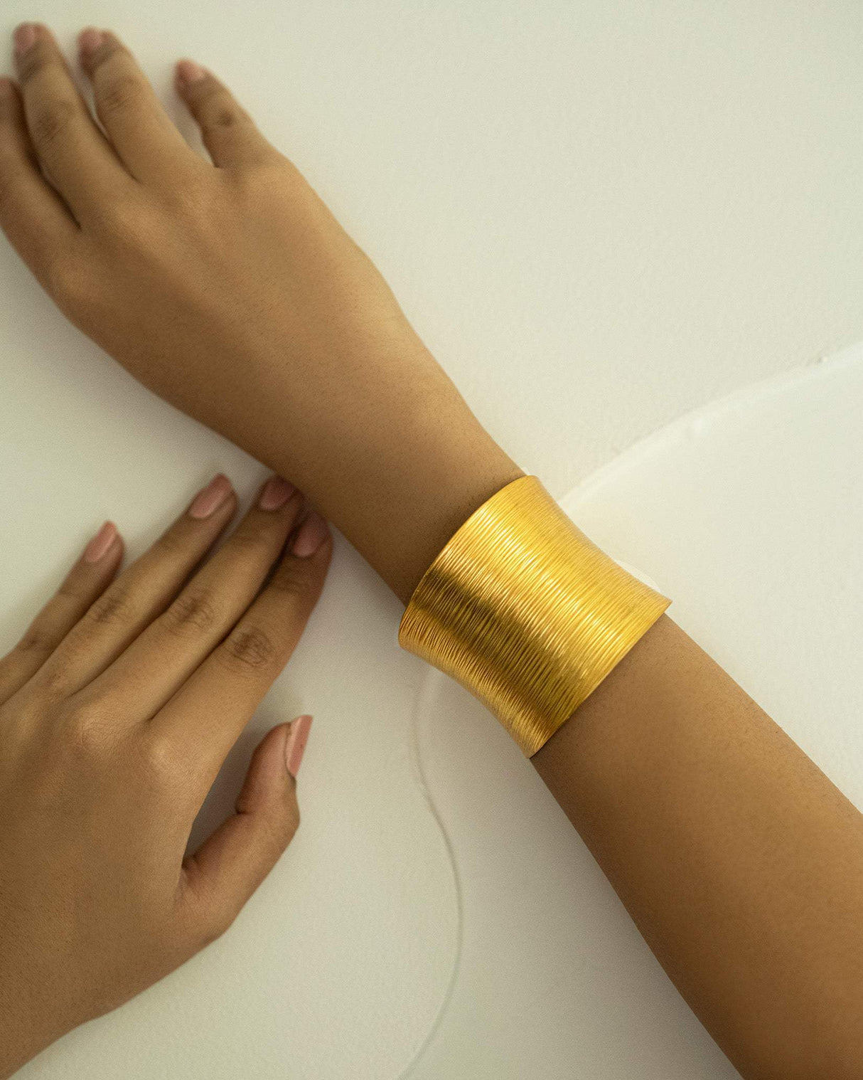 Golden Bold and Beautiful 92.5 Silver handcuff