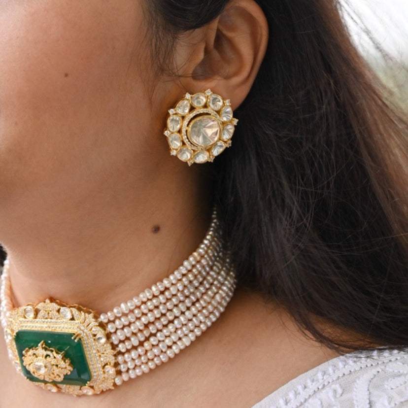 Handcrafted Choker with Emerald Doublet clubbed with Moissanite Polki Earrings