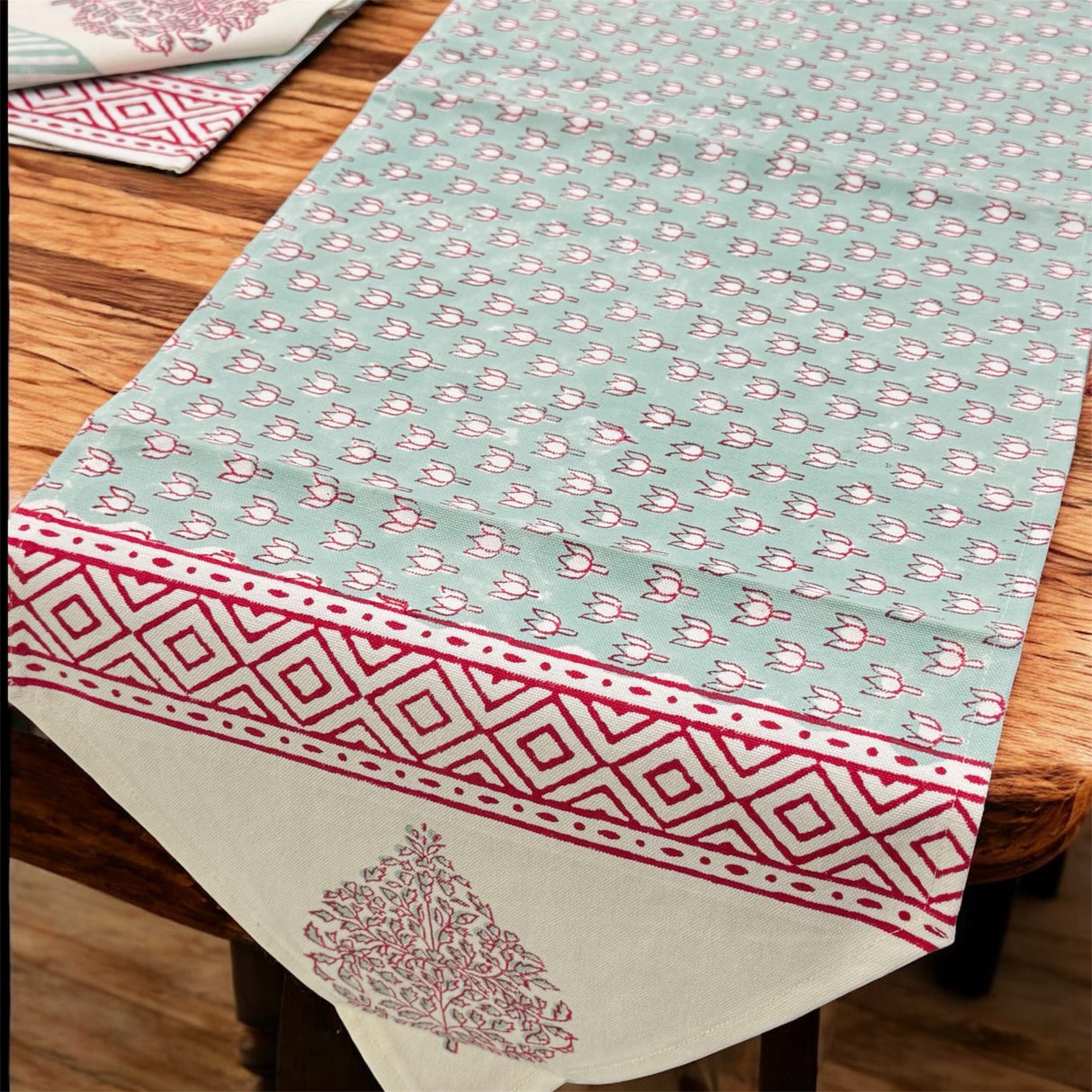 Blockprint Table Runner, Mats & Napkins Set- 6 Seater