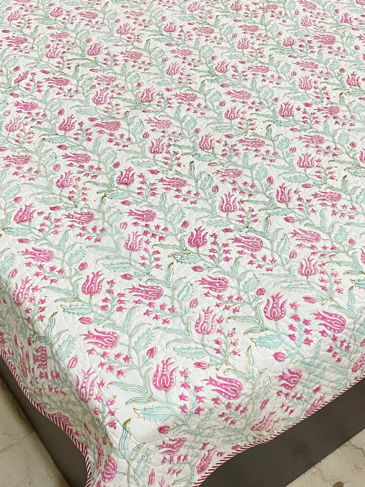 KING Size Quilted Blockprint REVERSIBLE Mulmul Bedcover (108*108 inches)