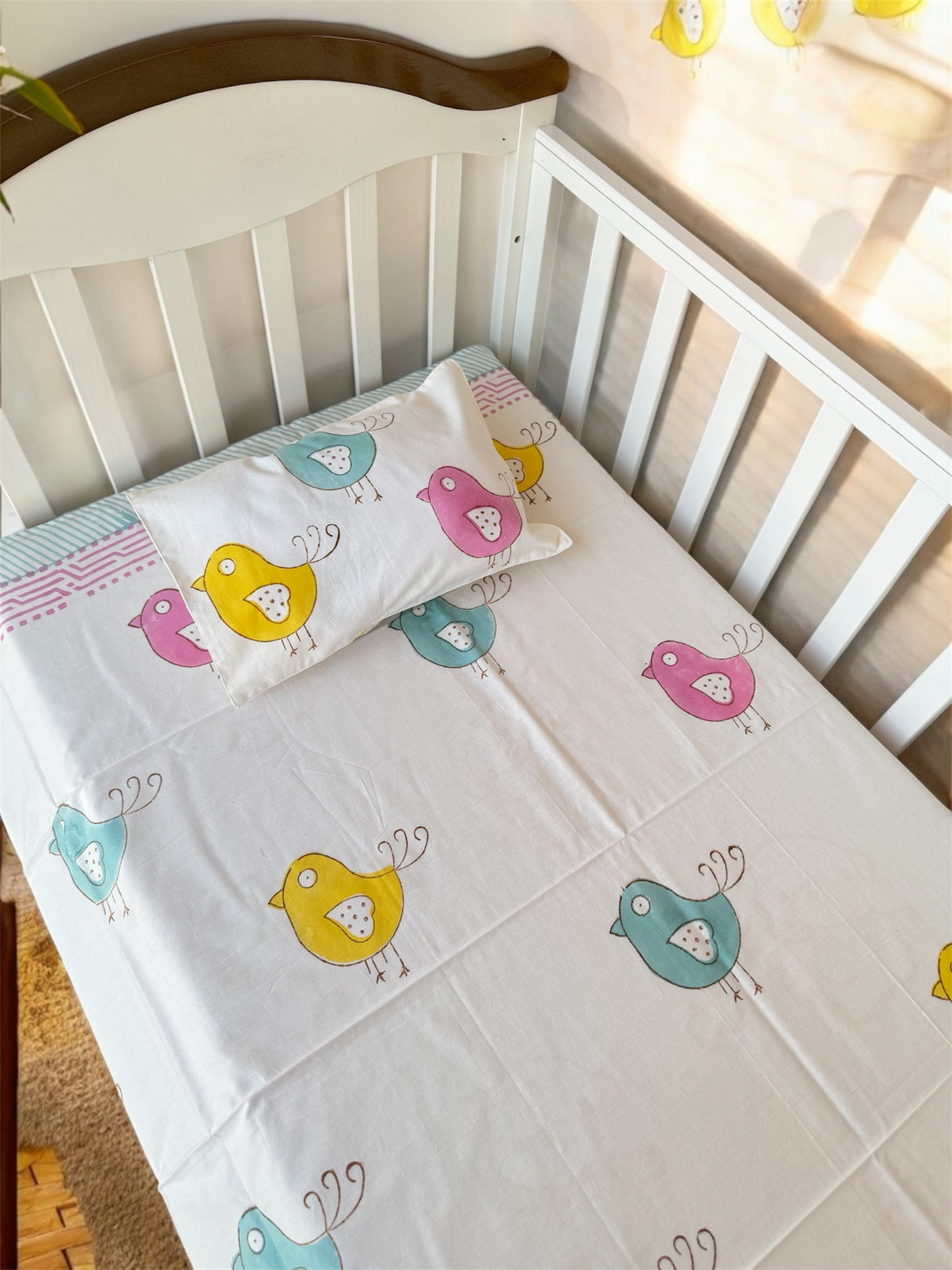 Cute Birds Blockprint Cot/Crib Sheet (60-40 inches)