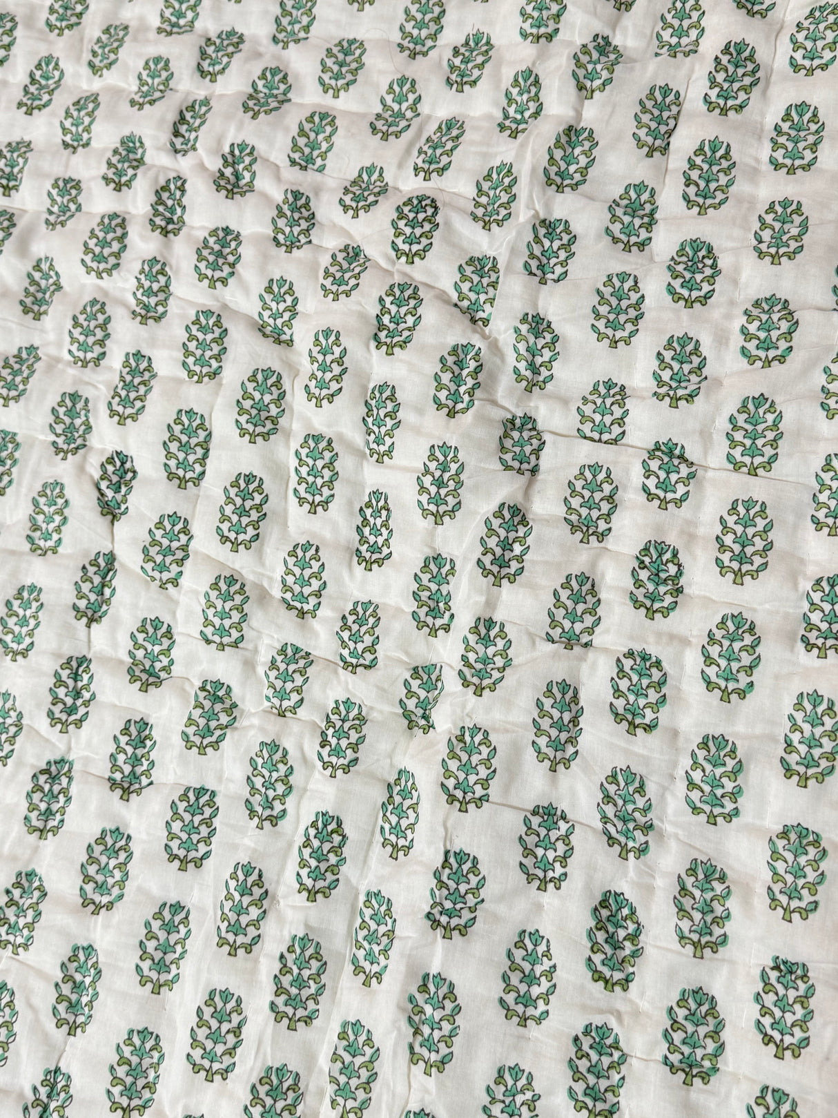 Blockprint Bedsheet & Quilt Set