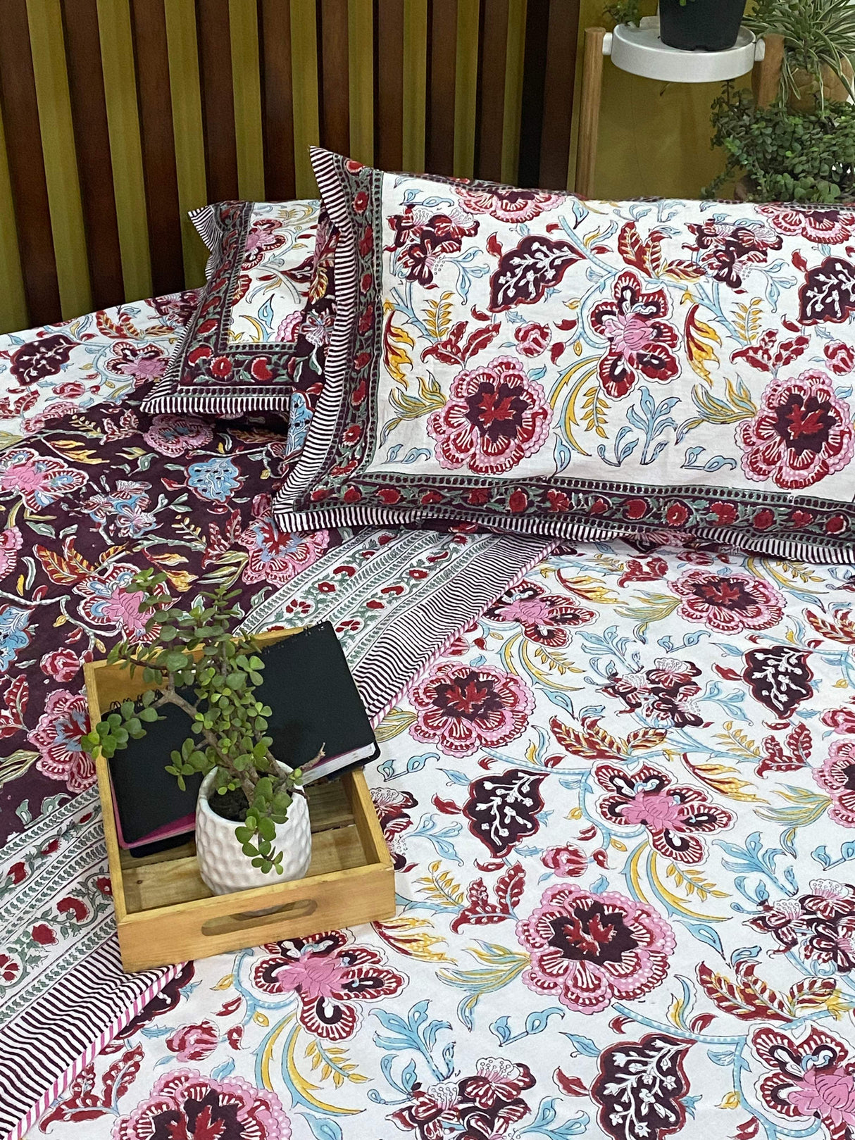 Pink & Maroon Floral Blockprint Bedsheet Dohar Set