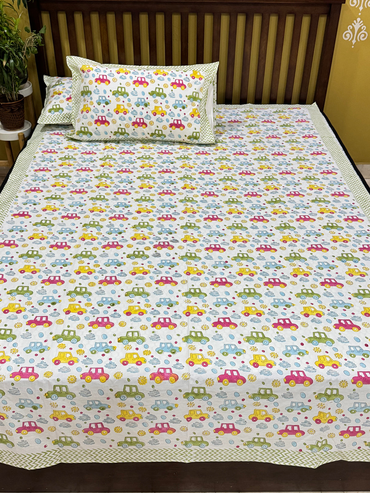 Cute Colorful Car Handblock Printed Kids Cotton Bedsheet