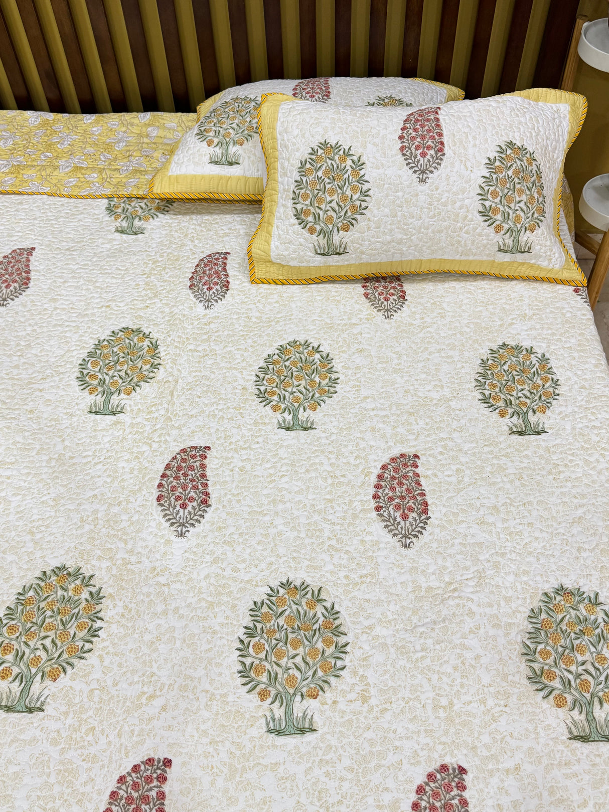 KING Size Quilted Blockprint REVERSIBLE Mulmul Bedcover (108*108 inches)