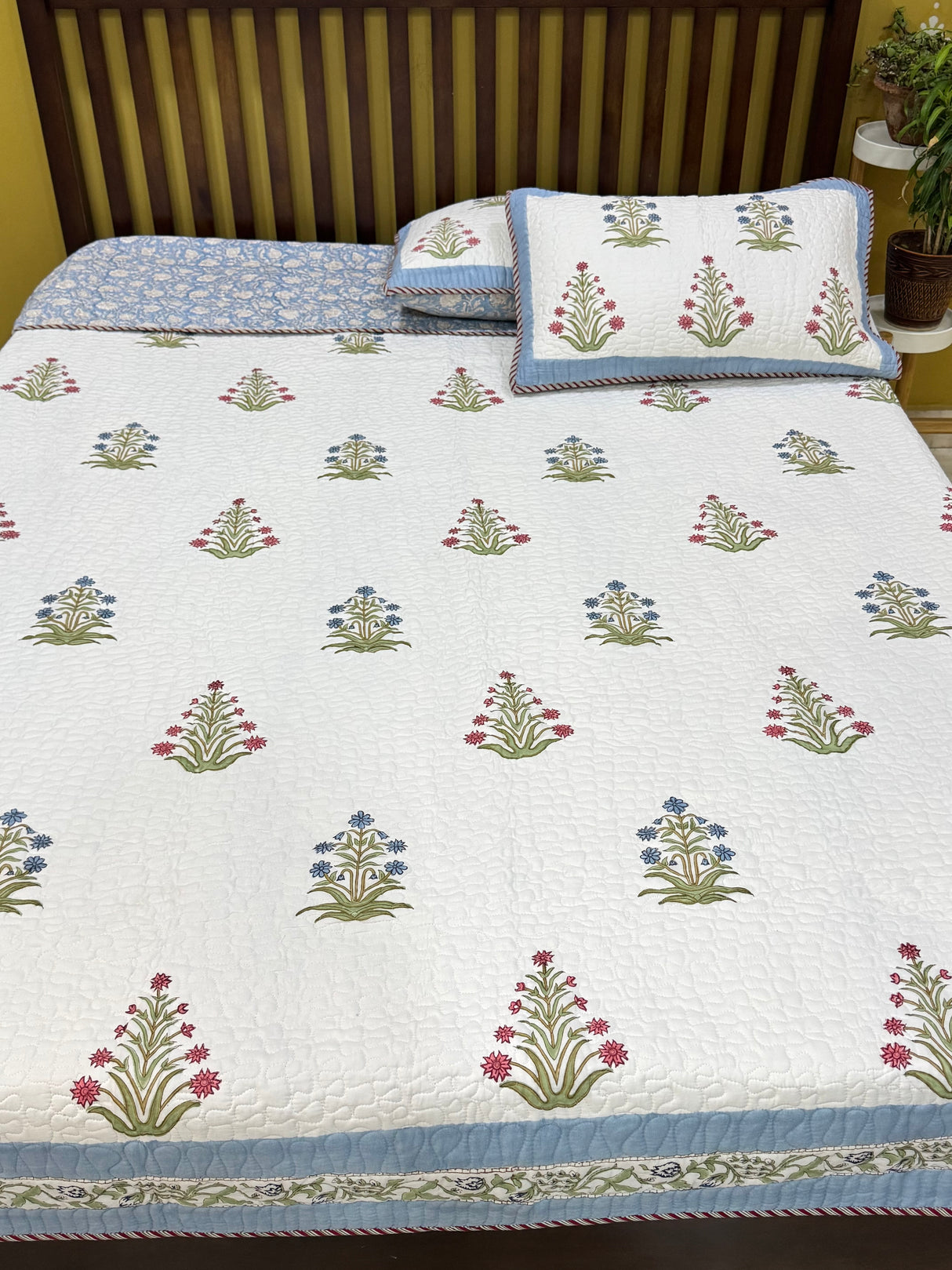 KING Size Quilted Blockprint REVERSIBLE Mulmul Bedcover (108*108 inches)