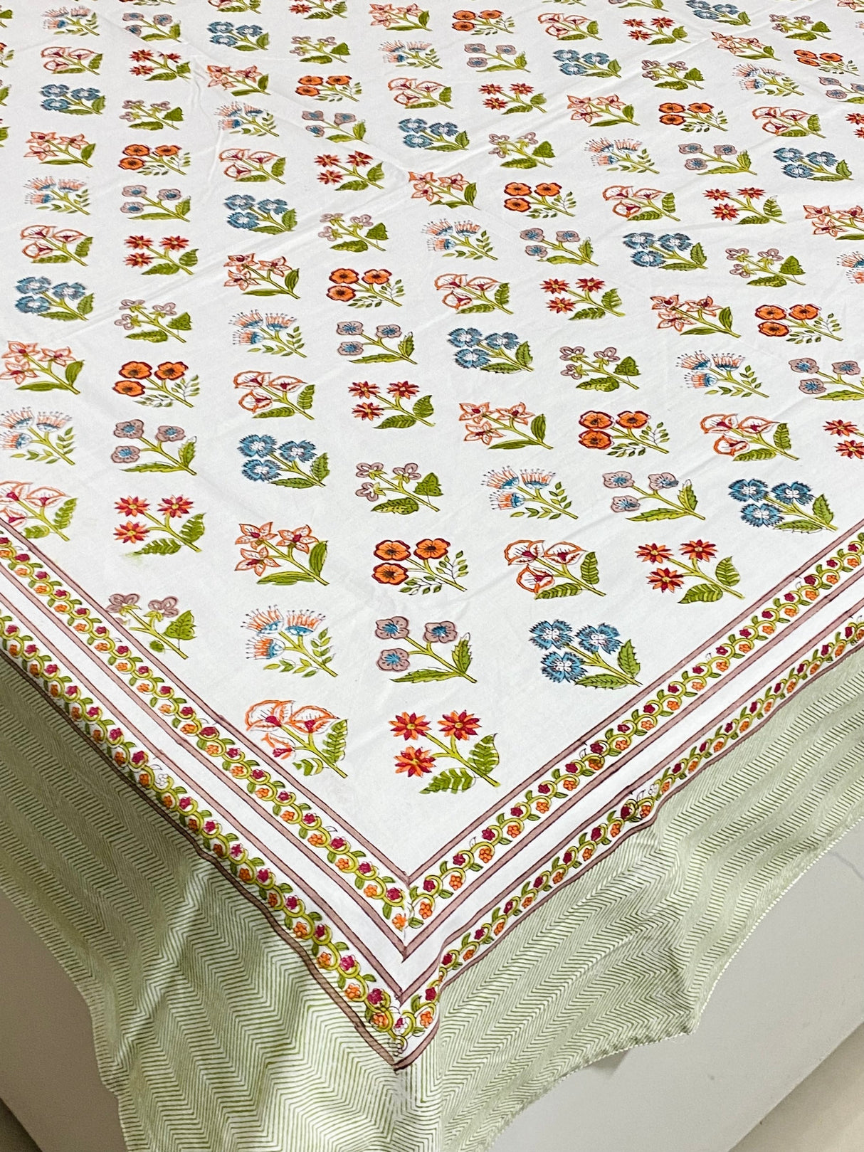 Floral Block Print Cotton Bedsheet & Quilt Set