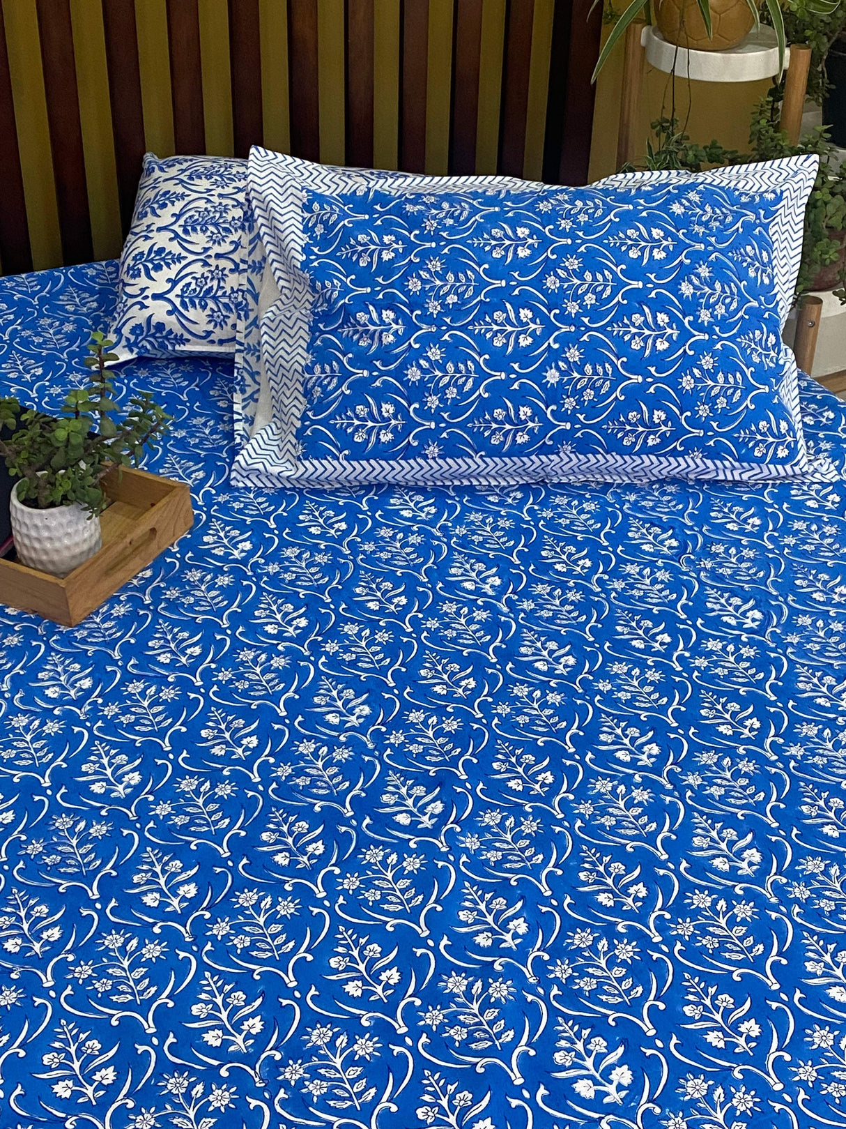 Blue Handblock Printed Bedsheet & Quilt Set