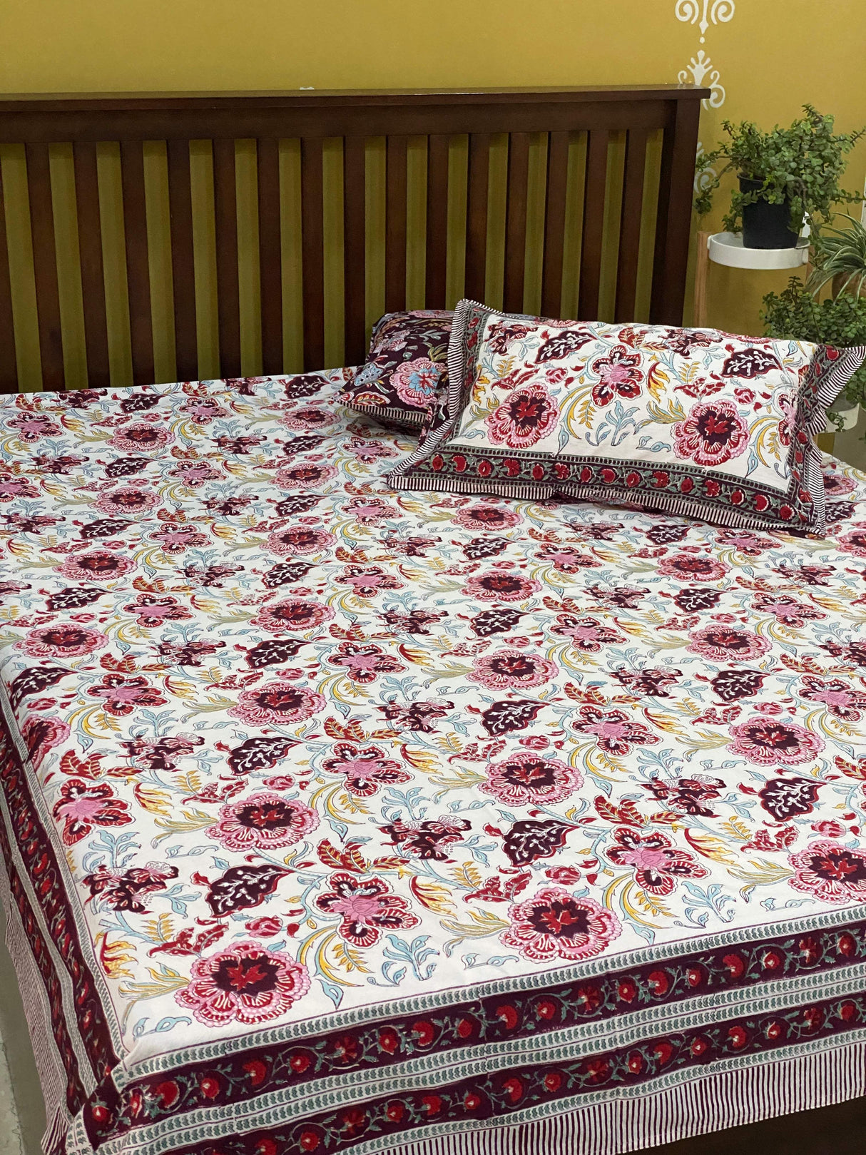Pink & Maroon Floral Blockprint Bedsheet Dohar Set