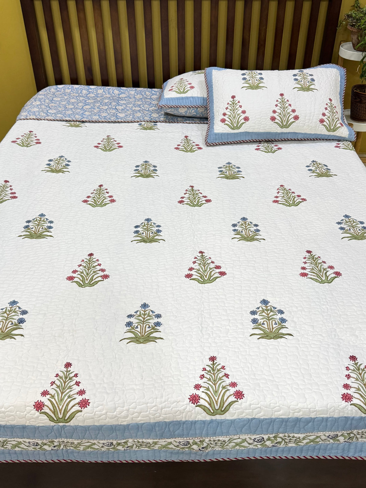 KING Size Quilted Blockprint REVERSIBLE Mulmul Bedcover (108*108 inches)