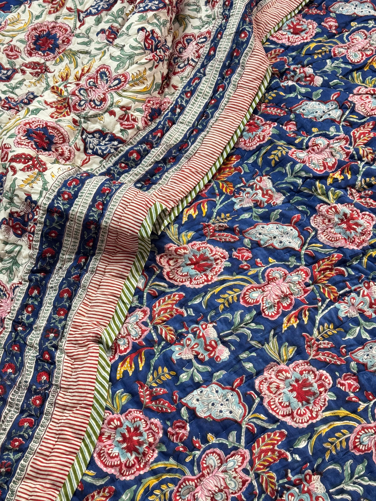 Blockprint Bedsheet & Quilt Set