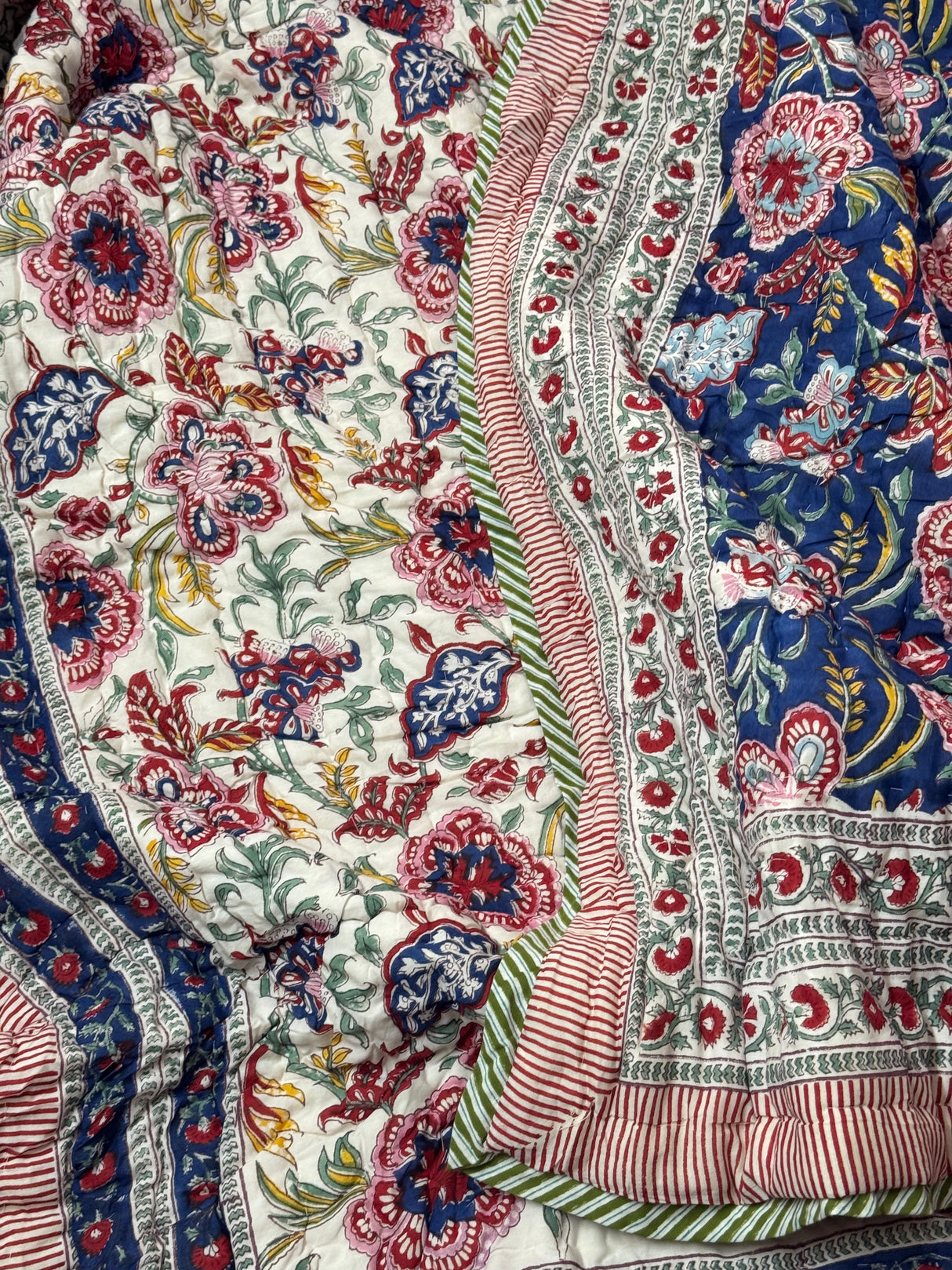 Blockprint Bedsheet & Quilt Set