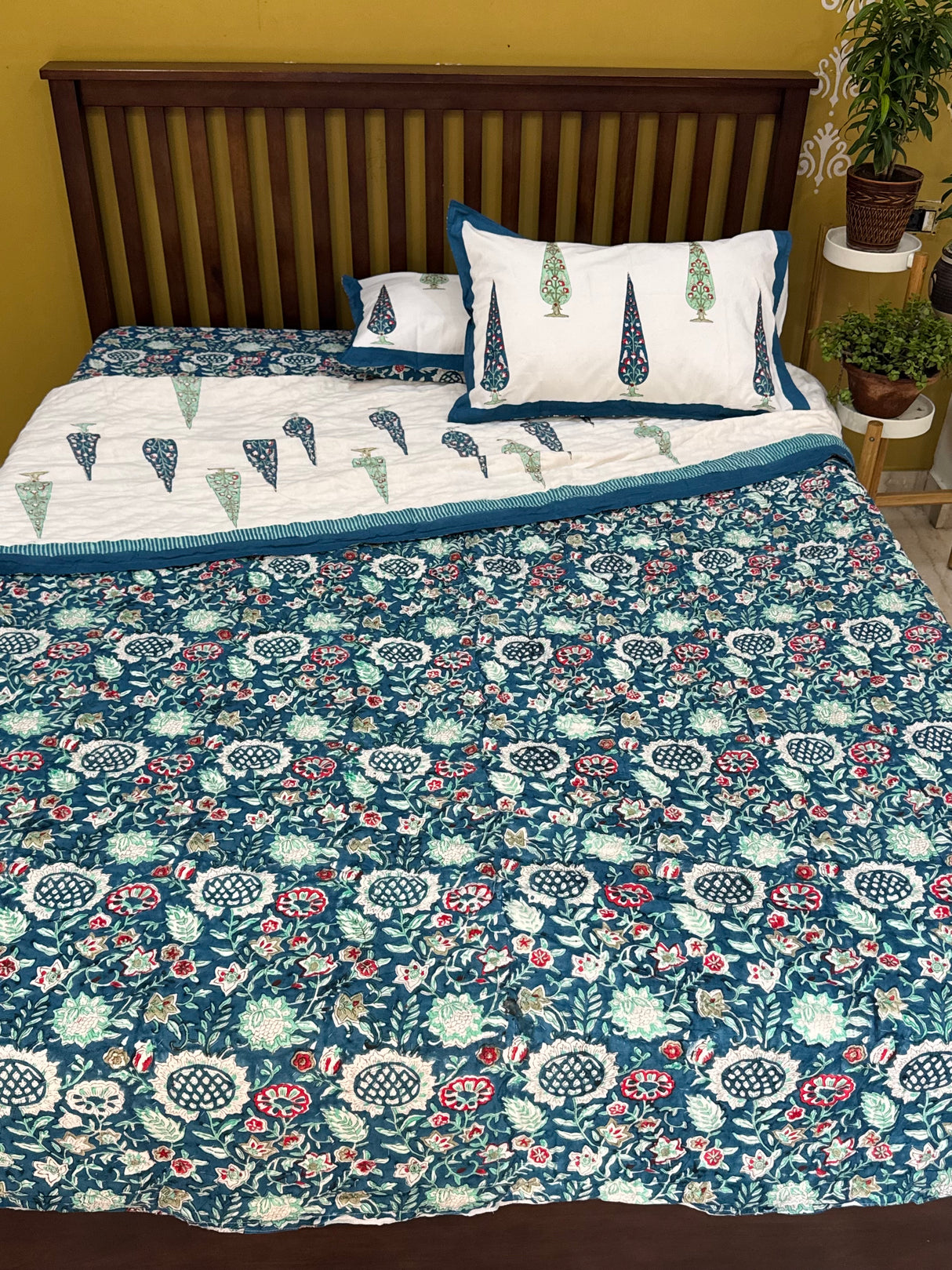 HandBlock Printed Mulmul Reversible Quilt
