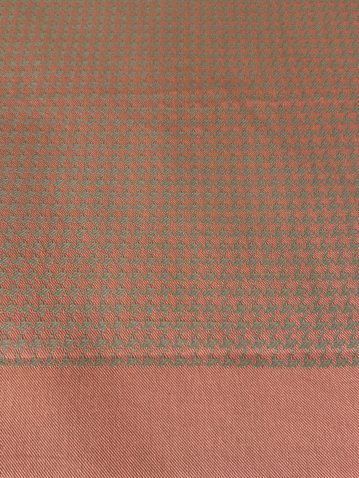 Peach Brown REVERSIBLE Bedspread with 2 Pillow Cases