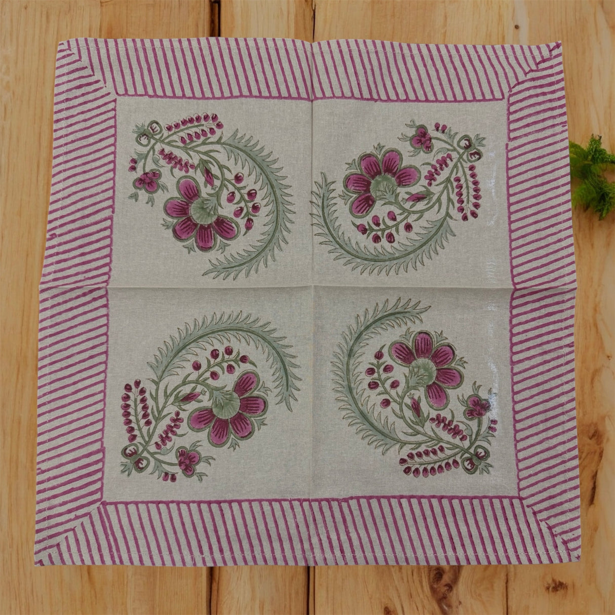 Blockprint Table Mat & Napkin Set- 6 Seater
