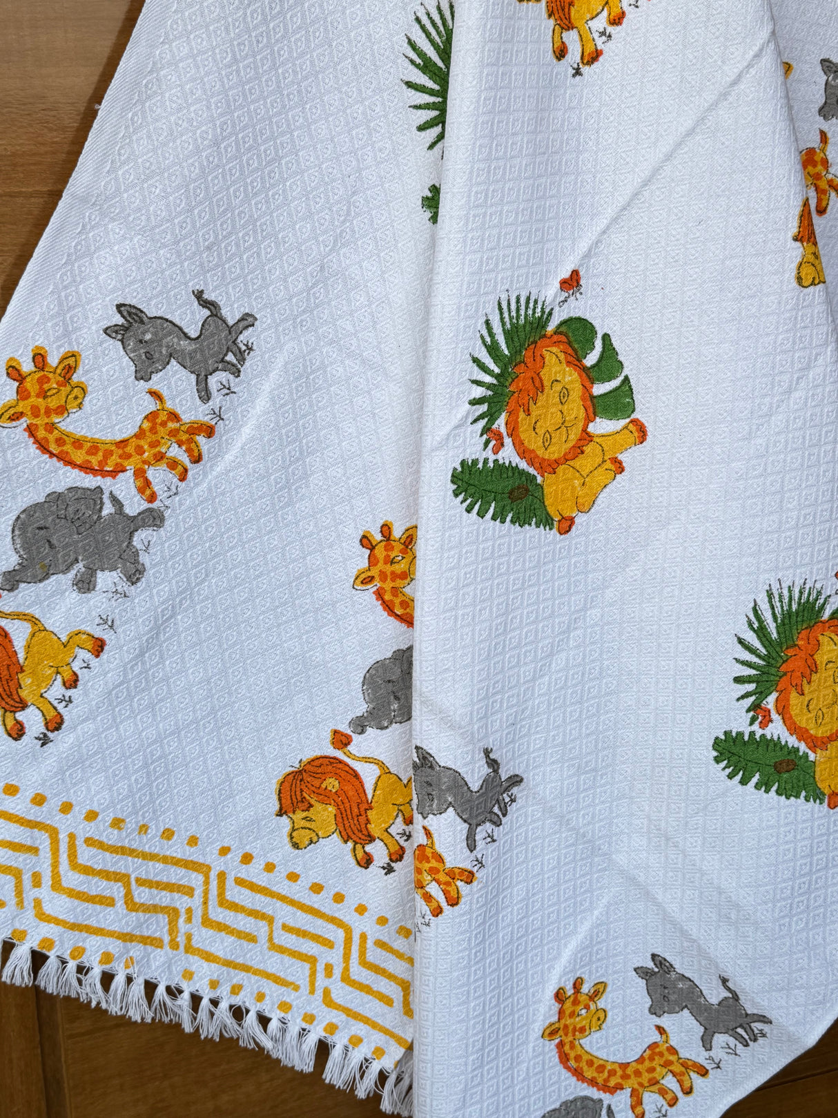Lightweight Cotton Lion & Monkey Towel – Jaipur Artisans, Newborn Gift