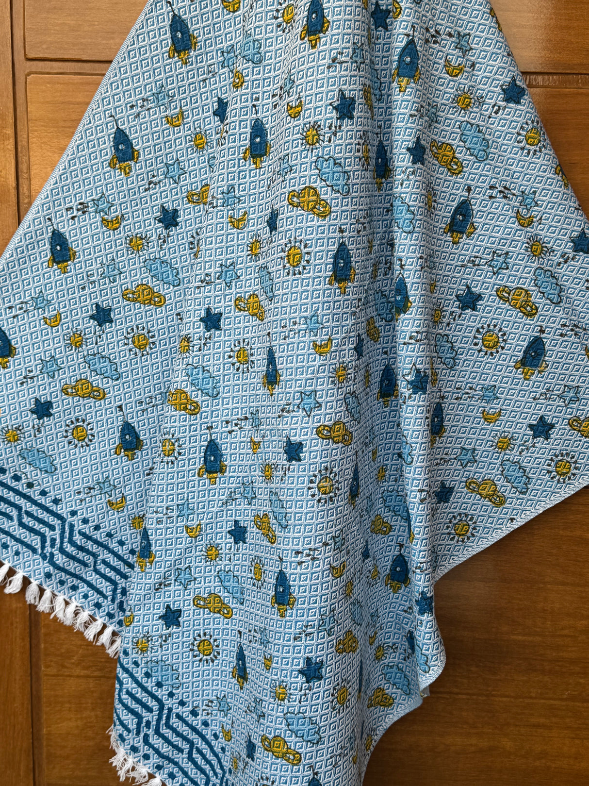 Quick-Dry Cotton Cosmic Adventure Towel – Soft, Perfect Birthday Return Favor