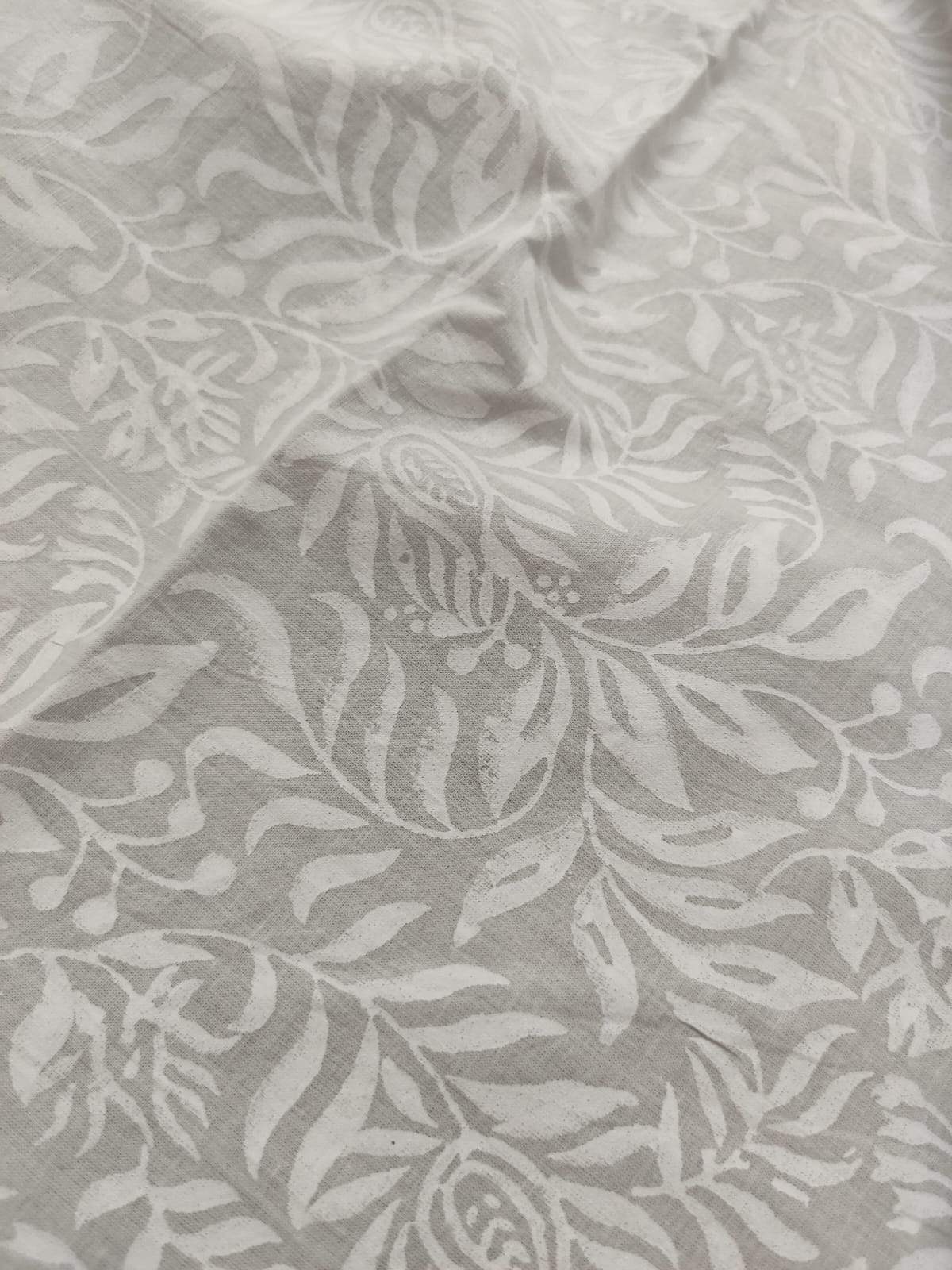 Handblock Printed Cotton Fabric (2.5 meters)