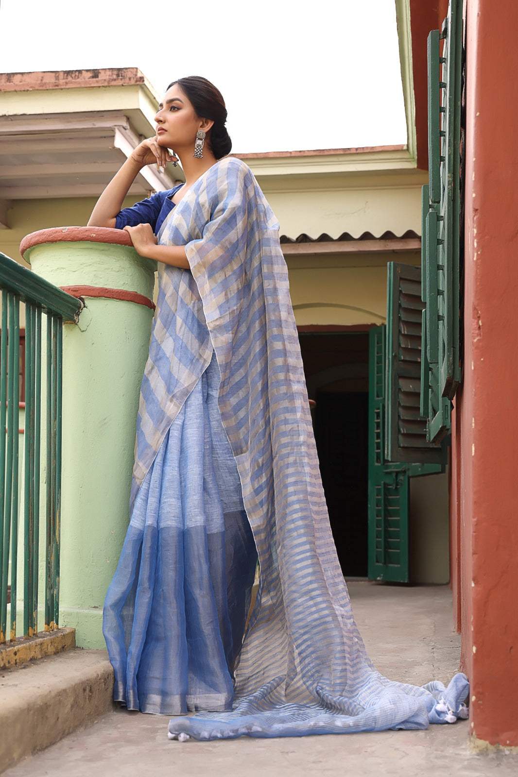 Beautiful Blue Handloom Tissue Linen Saree