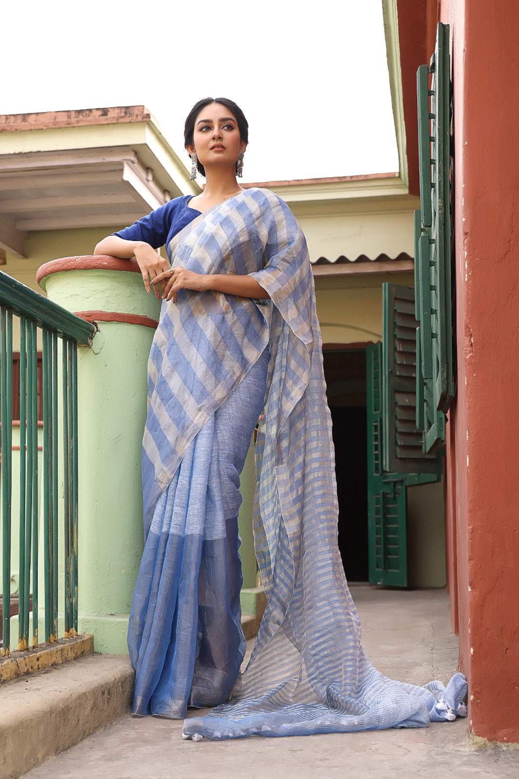 Beautiful Blue Handloom Tissue Linen Saree