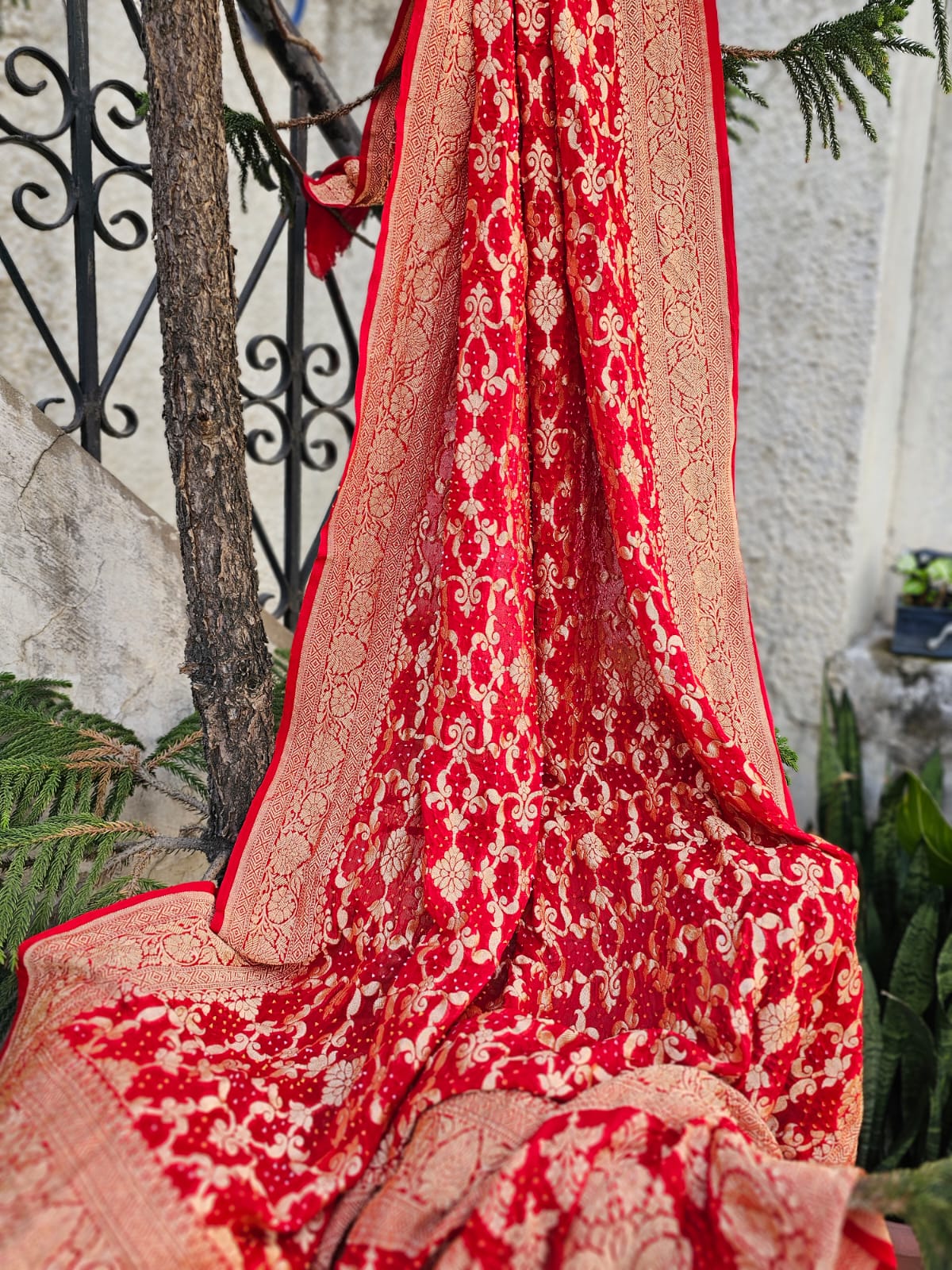 Ravishing Red Banarsi Georgette Bandhani Dupatta