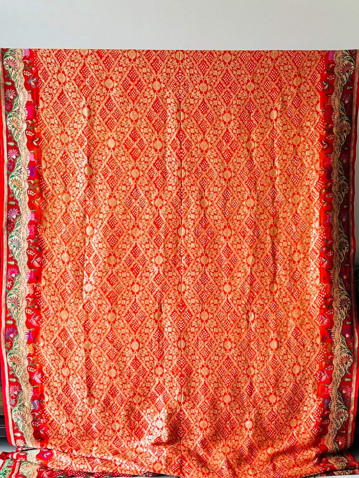 Vibrant Orange and Red Handloom Pure Banarsi Georgette Bandhani Saree