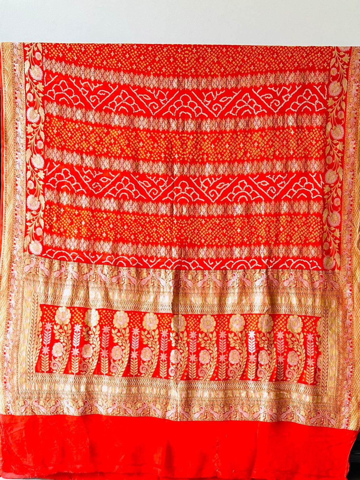 Radiant Orange Handloom Pure Banarsi Georgette Rai Bandhani Saree