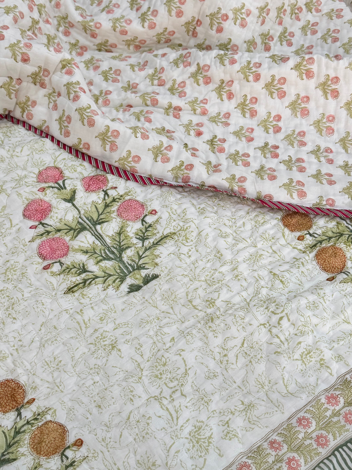 Floral HandBlock Printed Mulmul Reversible King Size Quilt