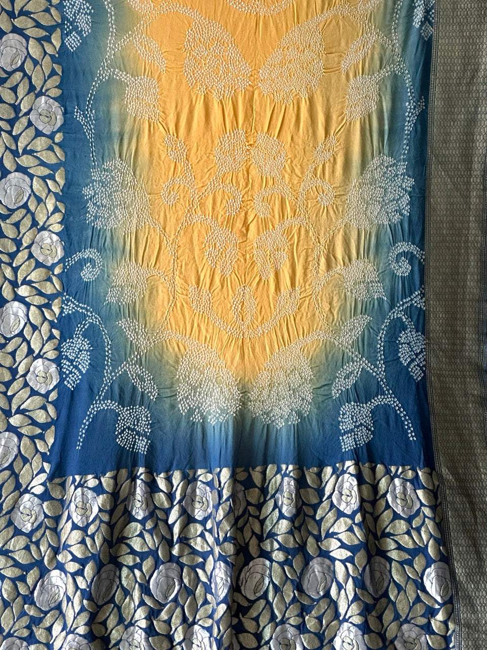 Dual Shade Blue and Yellow Exclusive Handloom Pure Banarsi Georgette Bandhani Saree