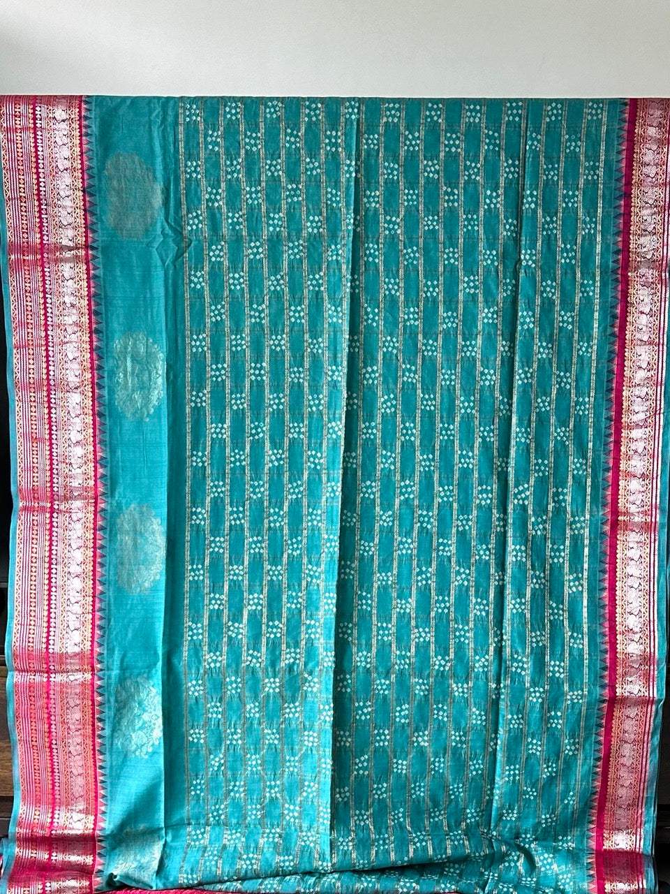 Kuppaddam Pattu (Cotton Silk) Bandhani Saree in Turquoise Colour