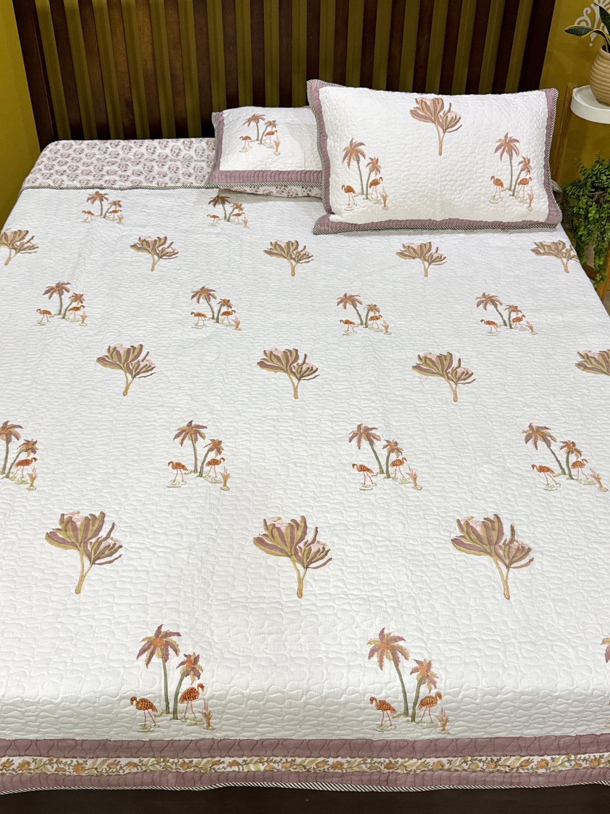 palm-flamingo-blockprint-quilted-bedcover