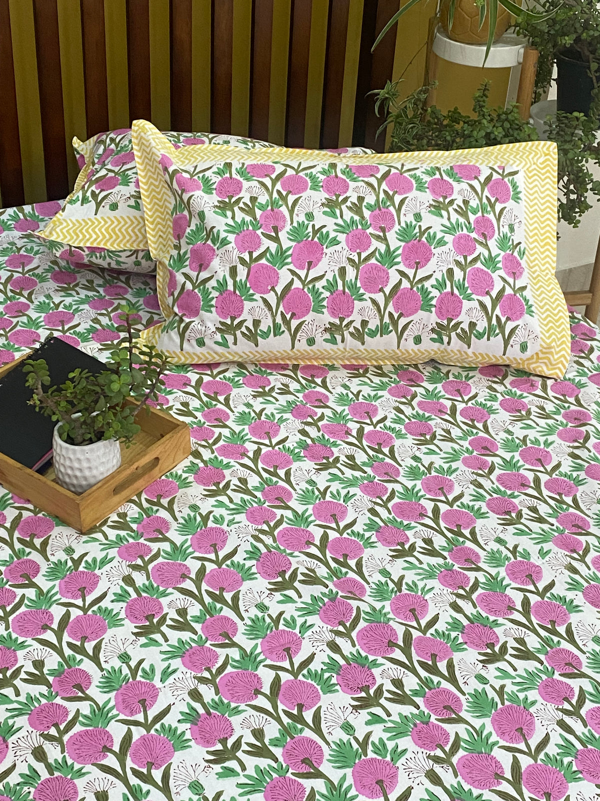 Jaipur block print cotton bedsheet with pink flowers