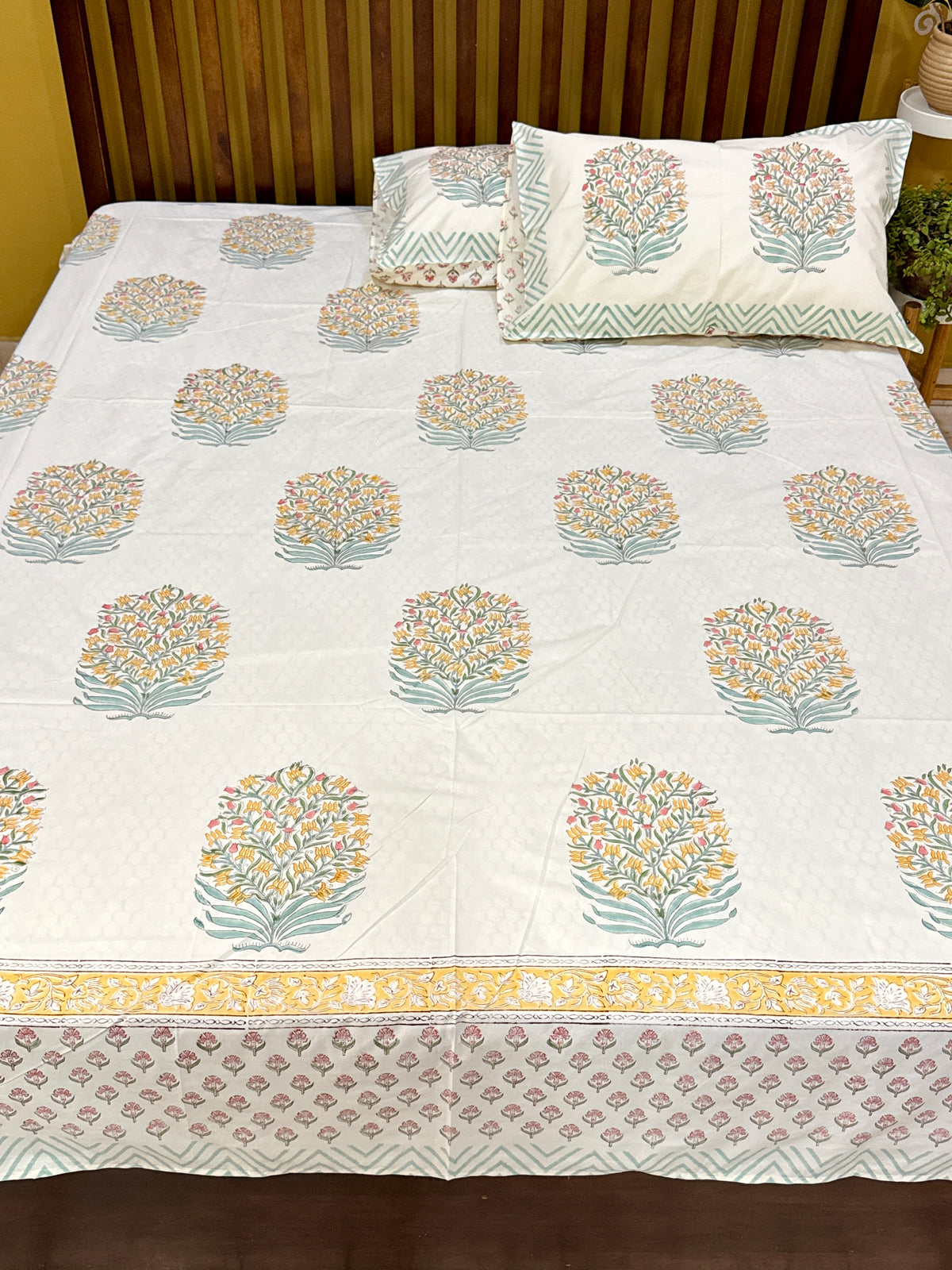 Premium handmade cotton bedsheet with Indian block print