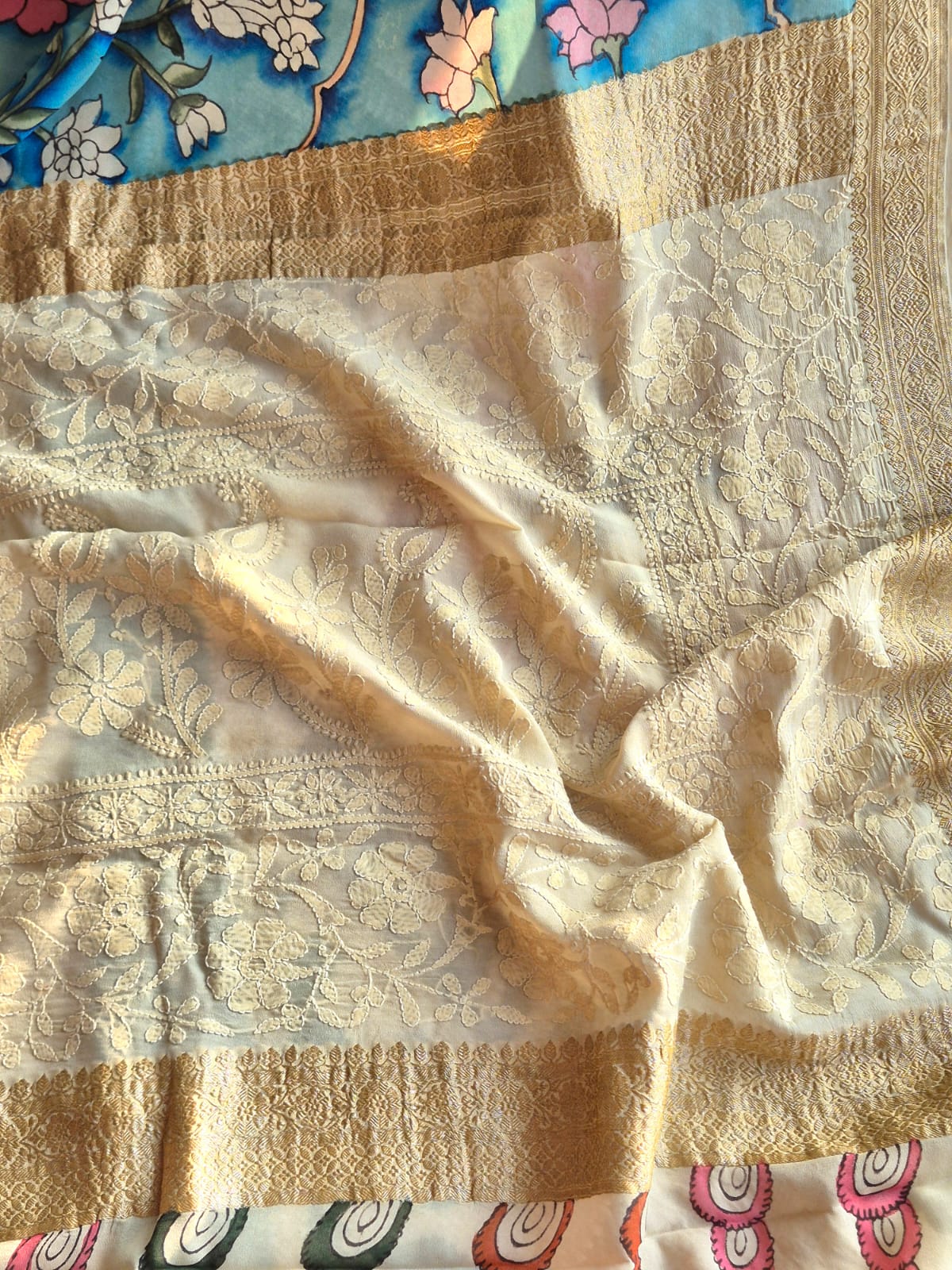 rangrekha-sutra-pure-banarasi-georgette-kalamkari-saree-with-lucknow-hand-chikankari