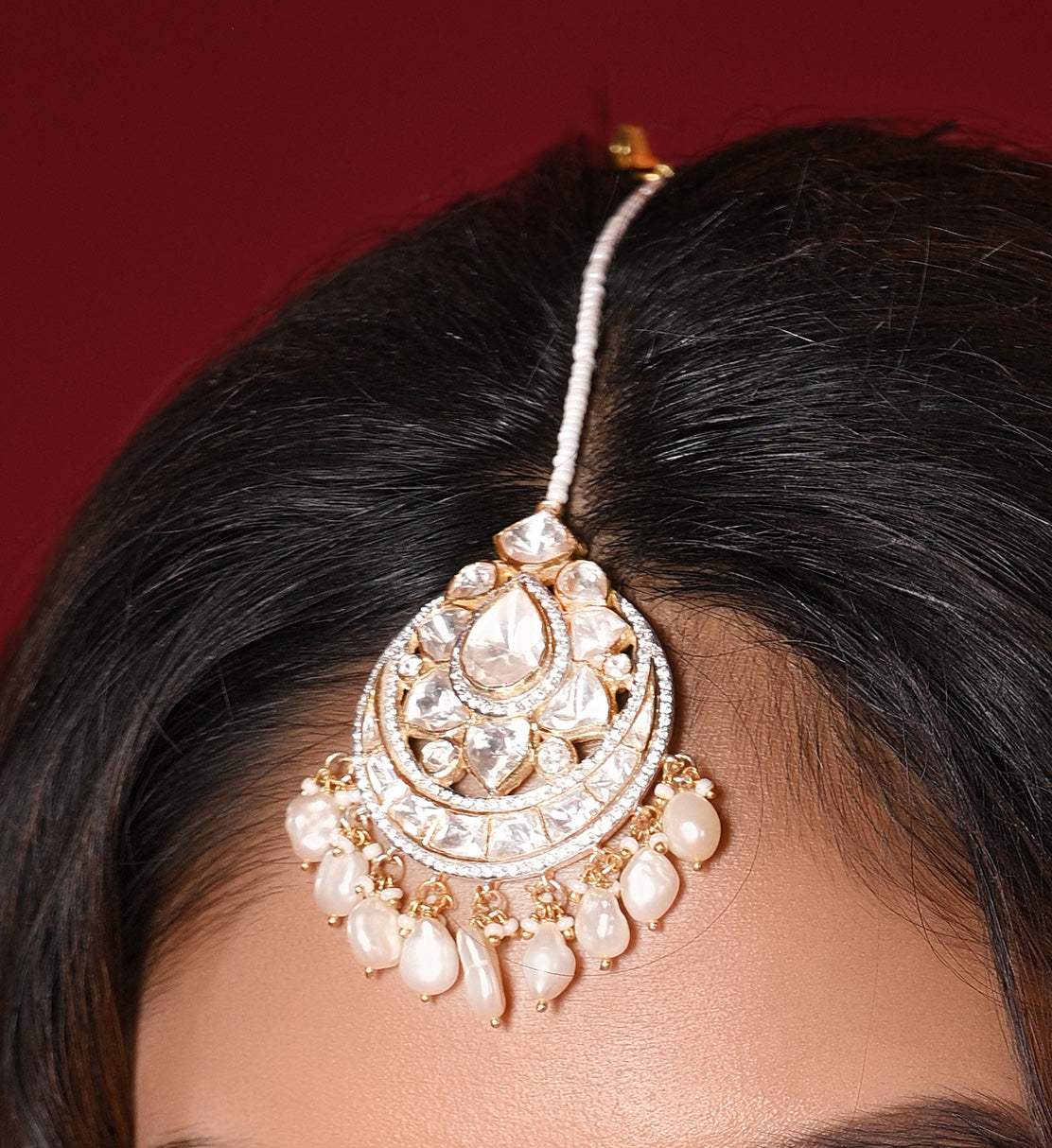 Chandni Curve - Handcrafted 92.5 Silver Base Maang Tikka with Moissanite Polki