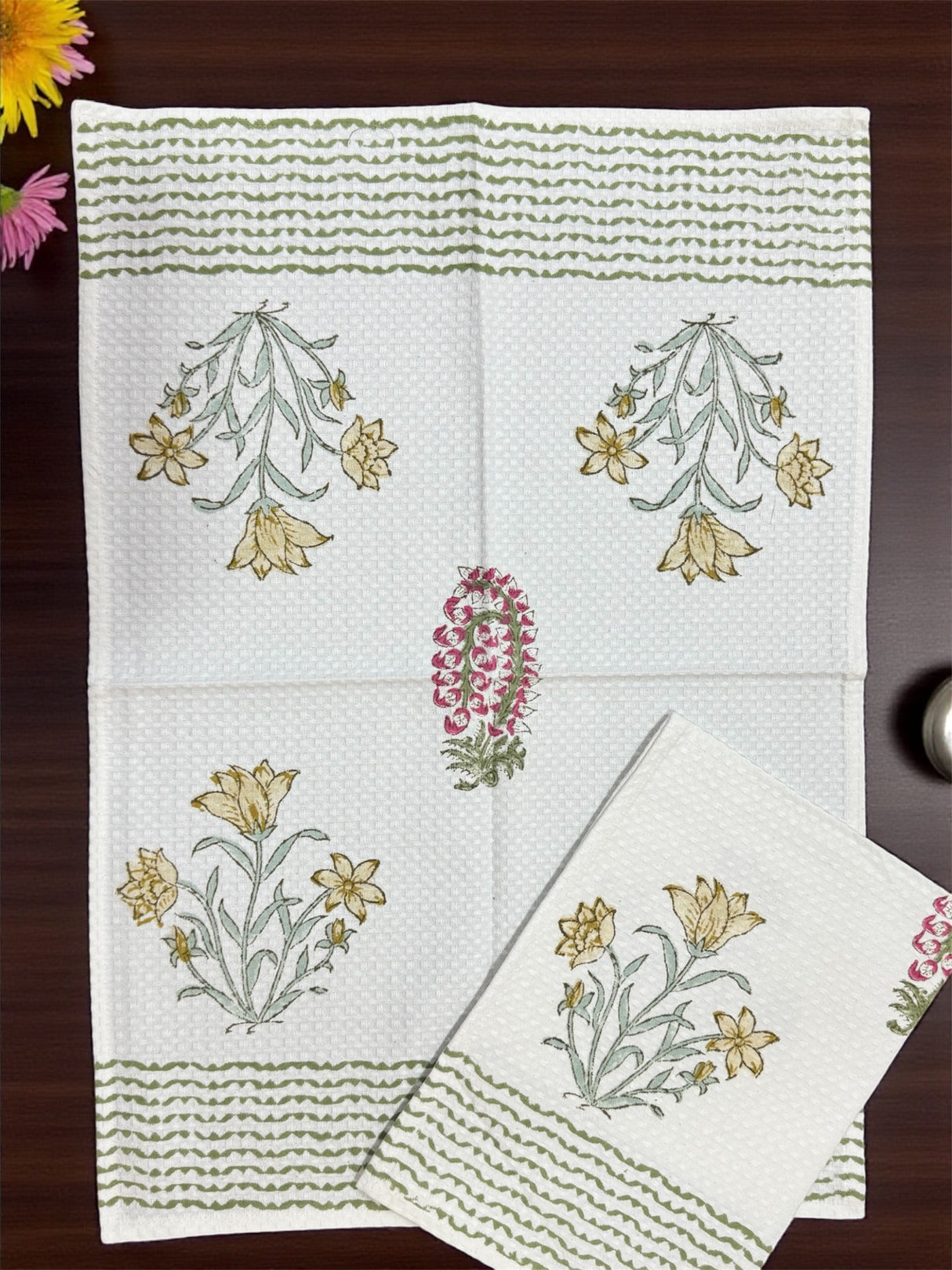 absorbent-hand-towel-with-block-print-botanical-pattern