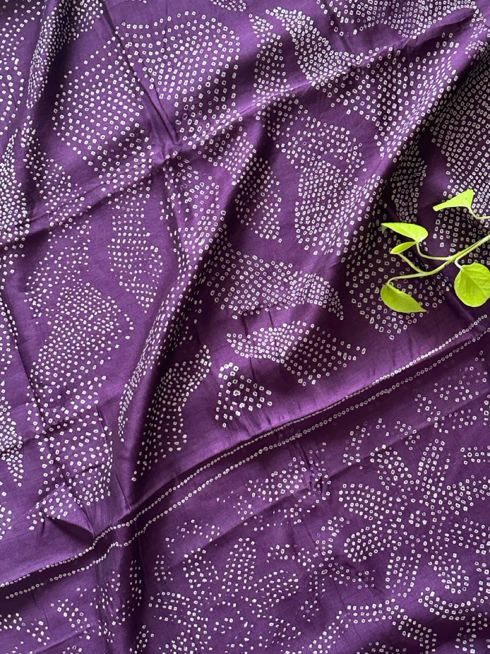 amraja-jamun-colour-munga-silk-bandhani-saree