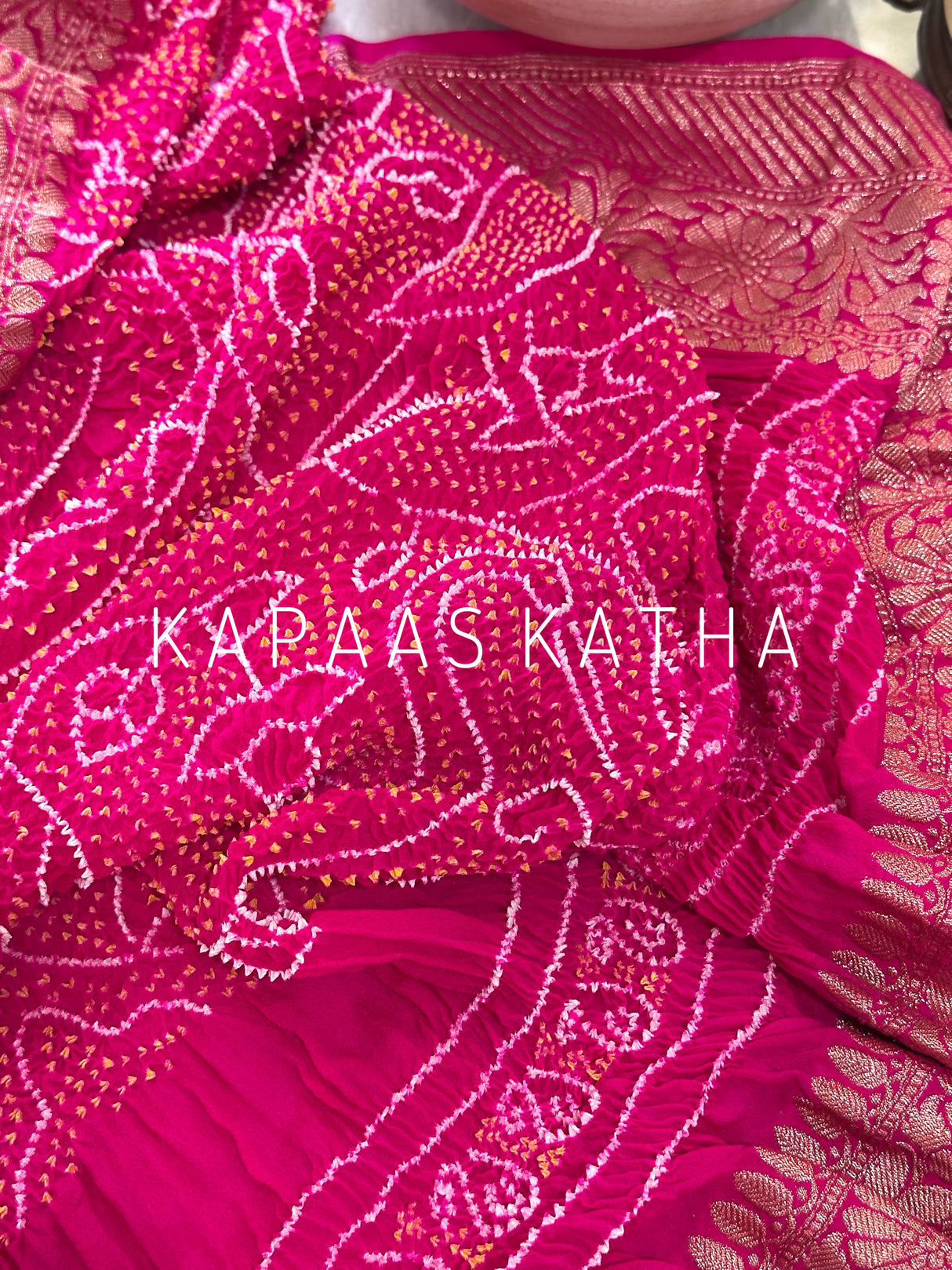 artisan-exclusive-bandhani-saree