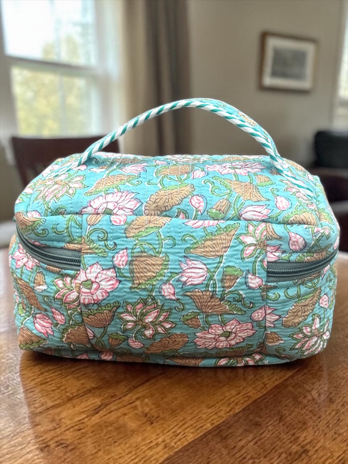artisan-jaipur-handcrafted-spacious-vanity-bag