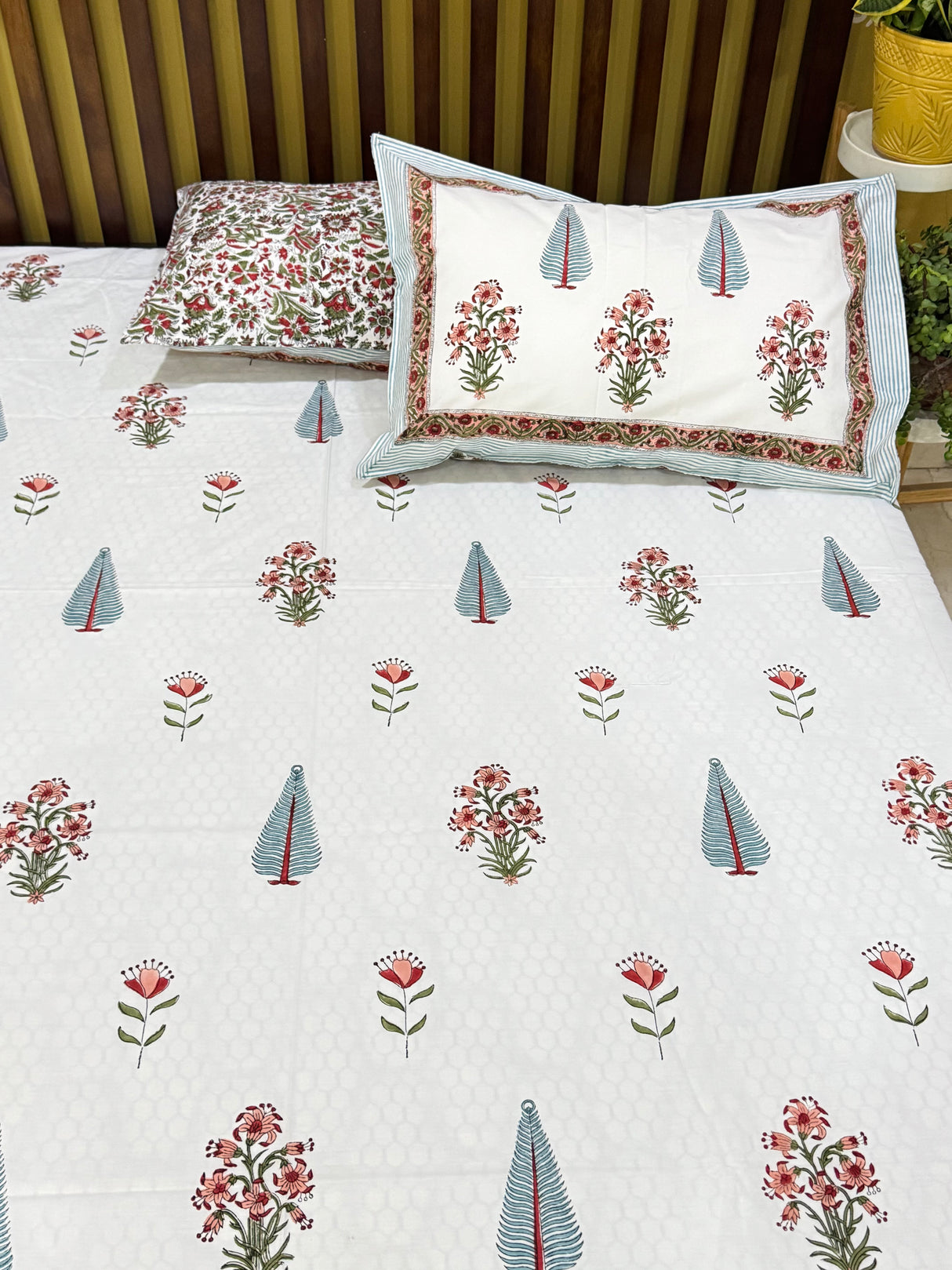 artisan-plush-retreat-handblock-print-cotton-bedsheet