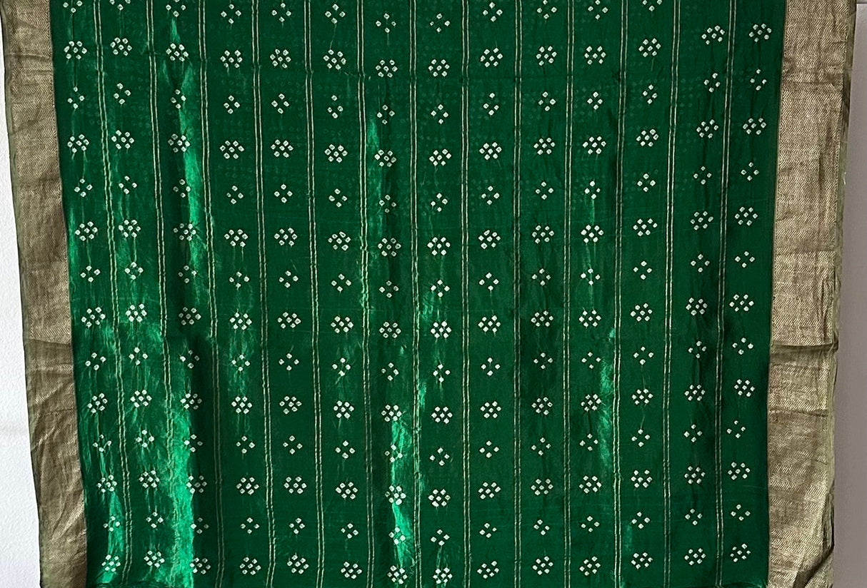 baadal-phool-green-chanderi-silk-bandhani-saree