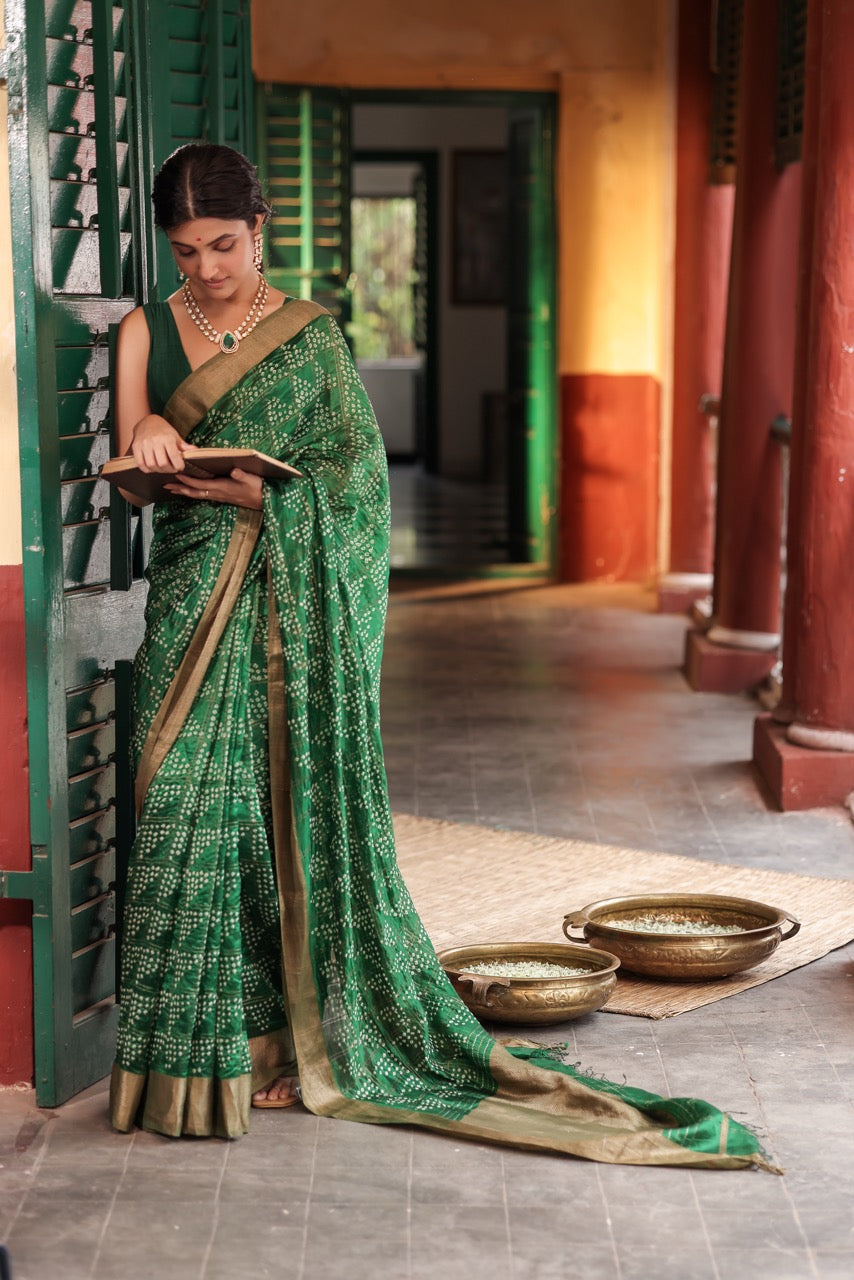baadal-phool-green-chanderi-silk-bandhani-saree