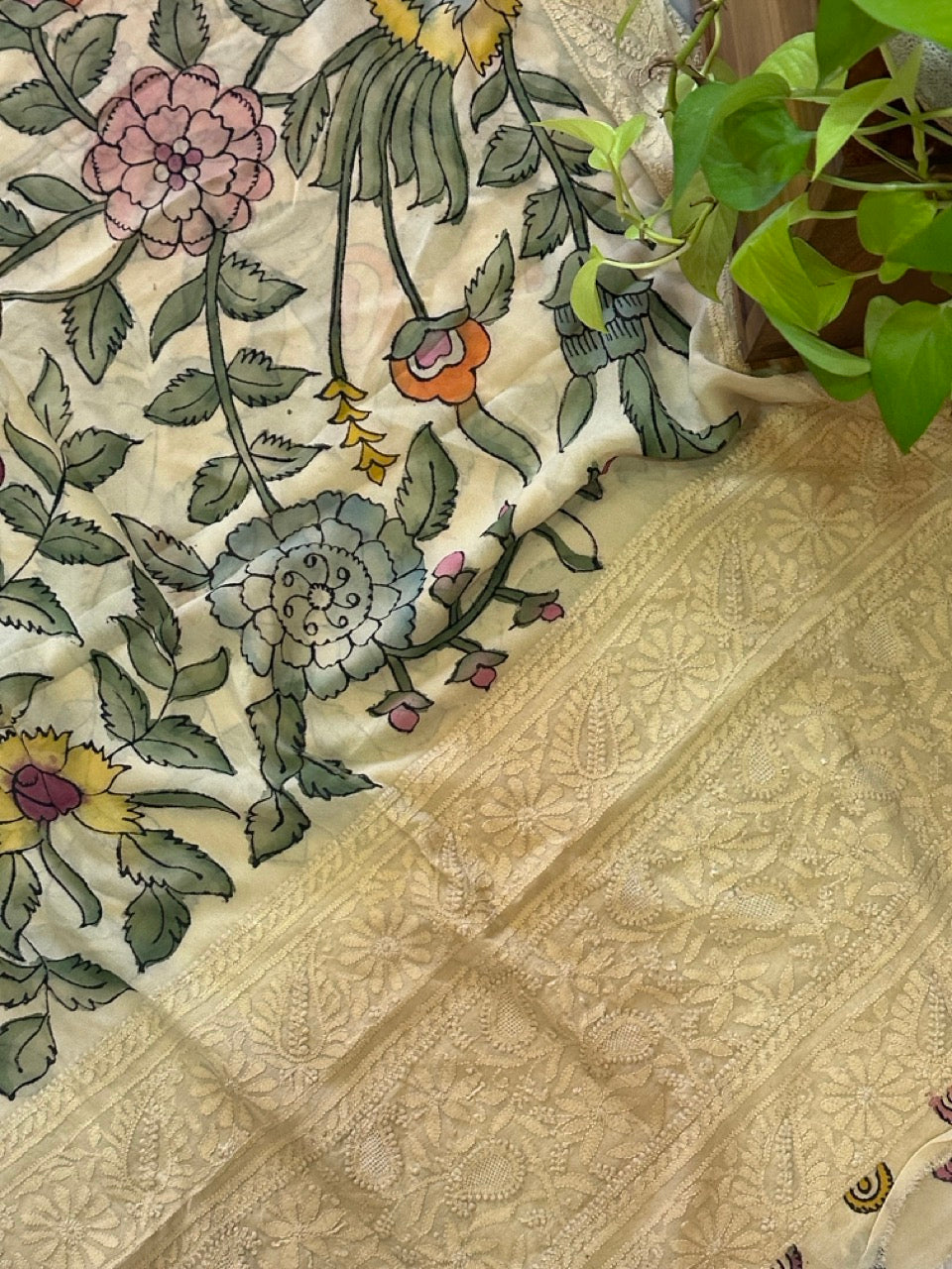 bagh-e-noor-pure-banarsi-georgette-kalamkari-dupatta-with-lucknow-embroidery